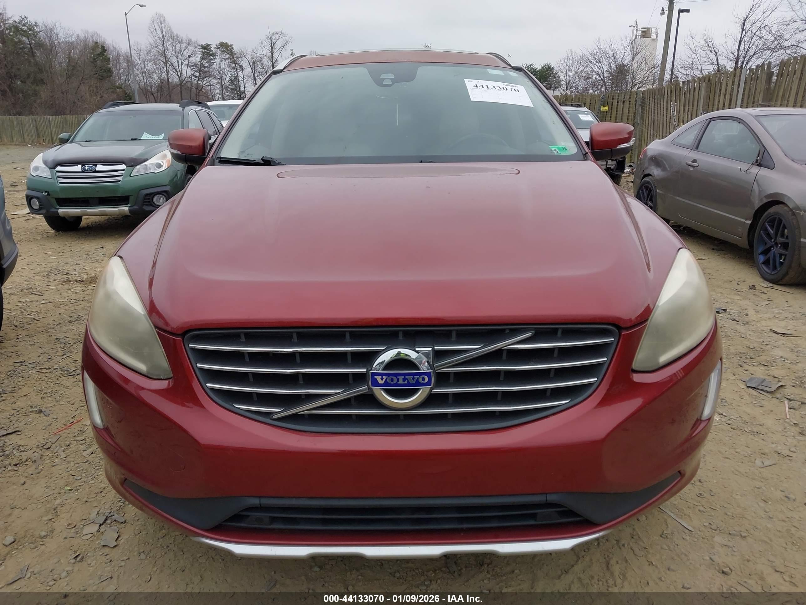 VOLVO XC60 image 6