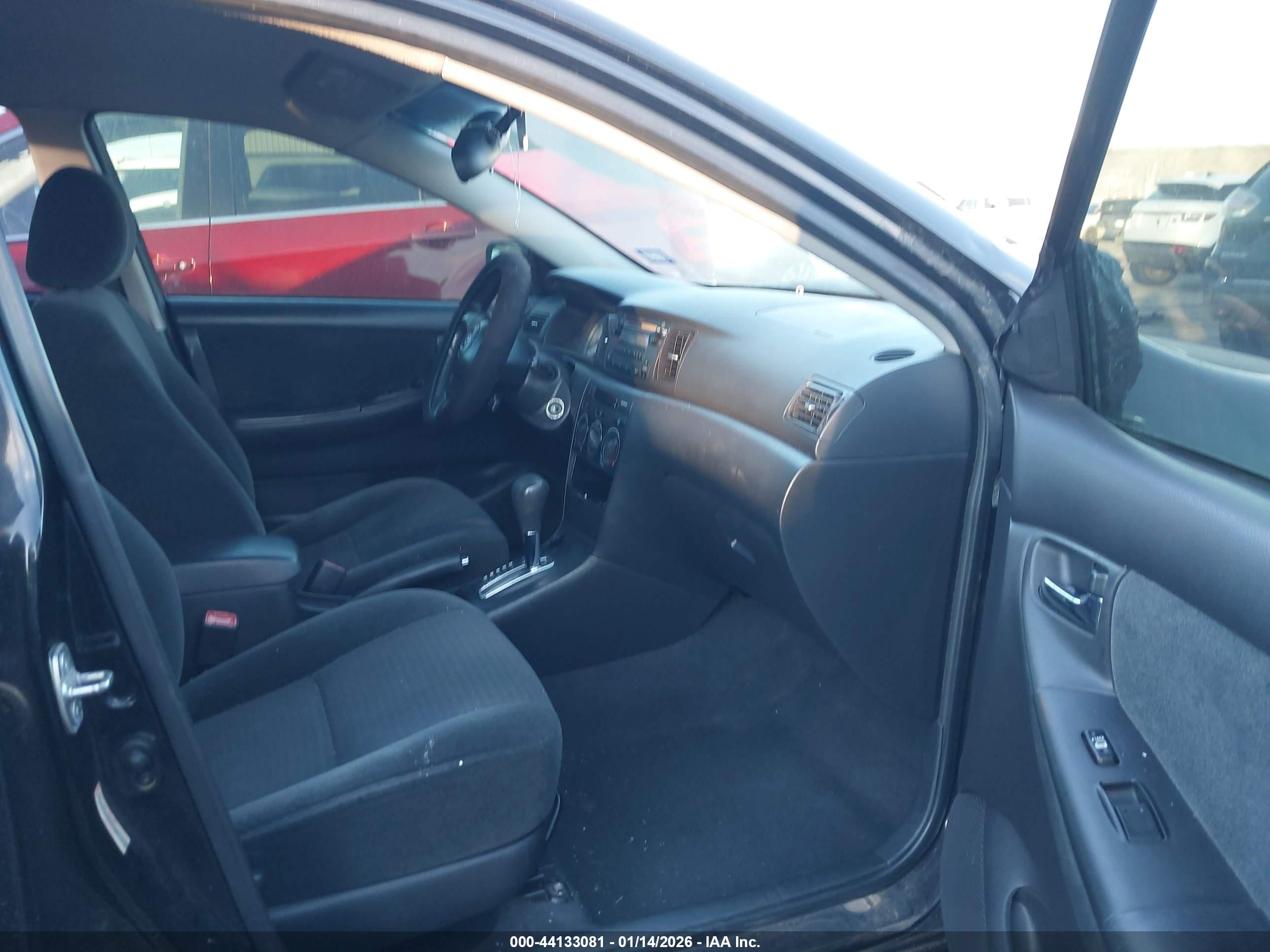 TOYOTA COROLLA image 5