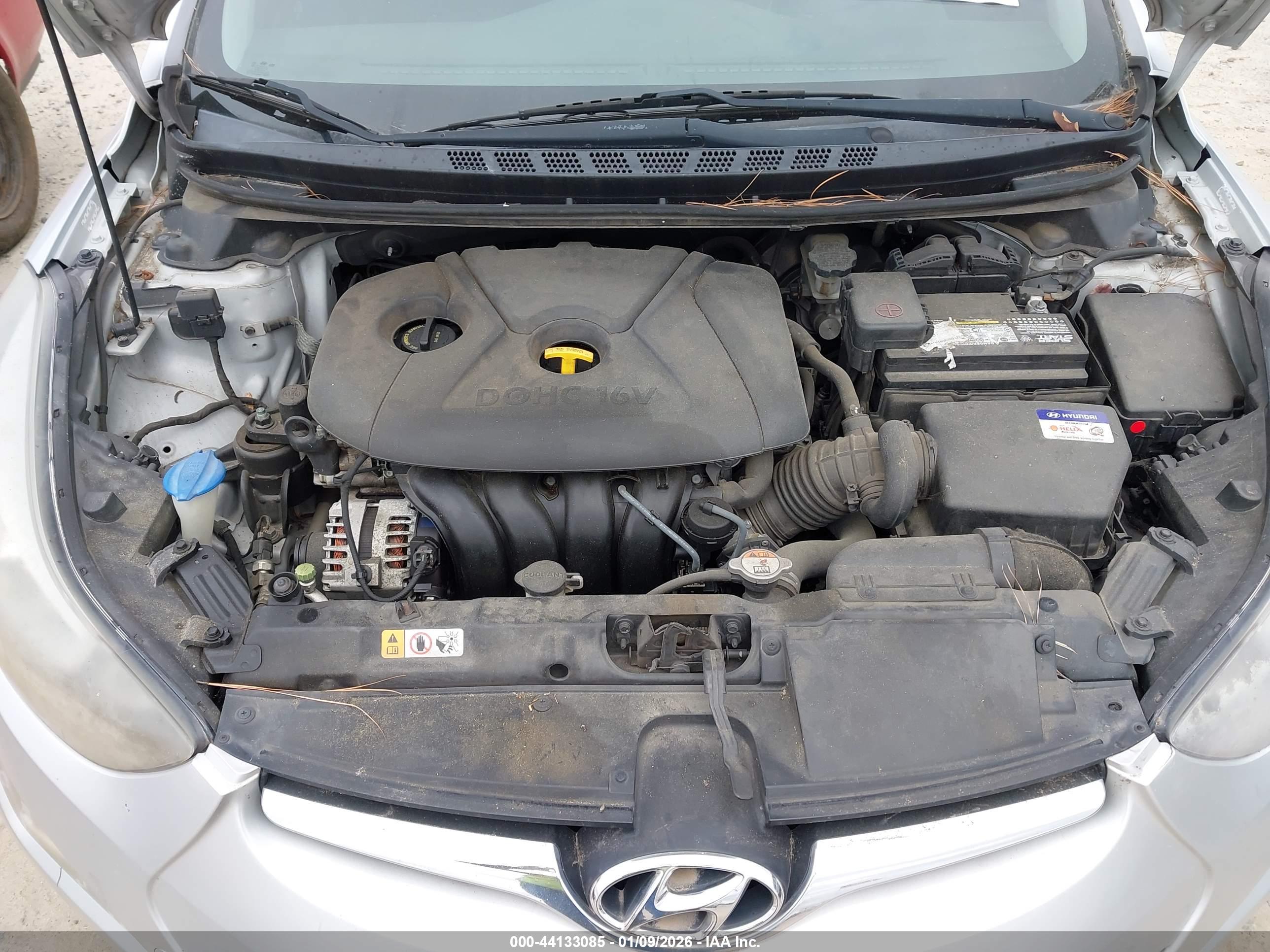 HYUNDAI ELANTRA image 10