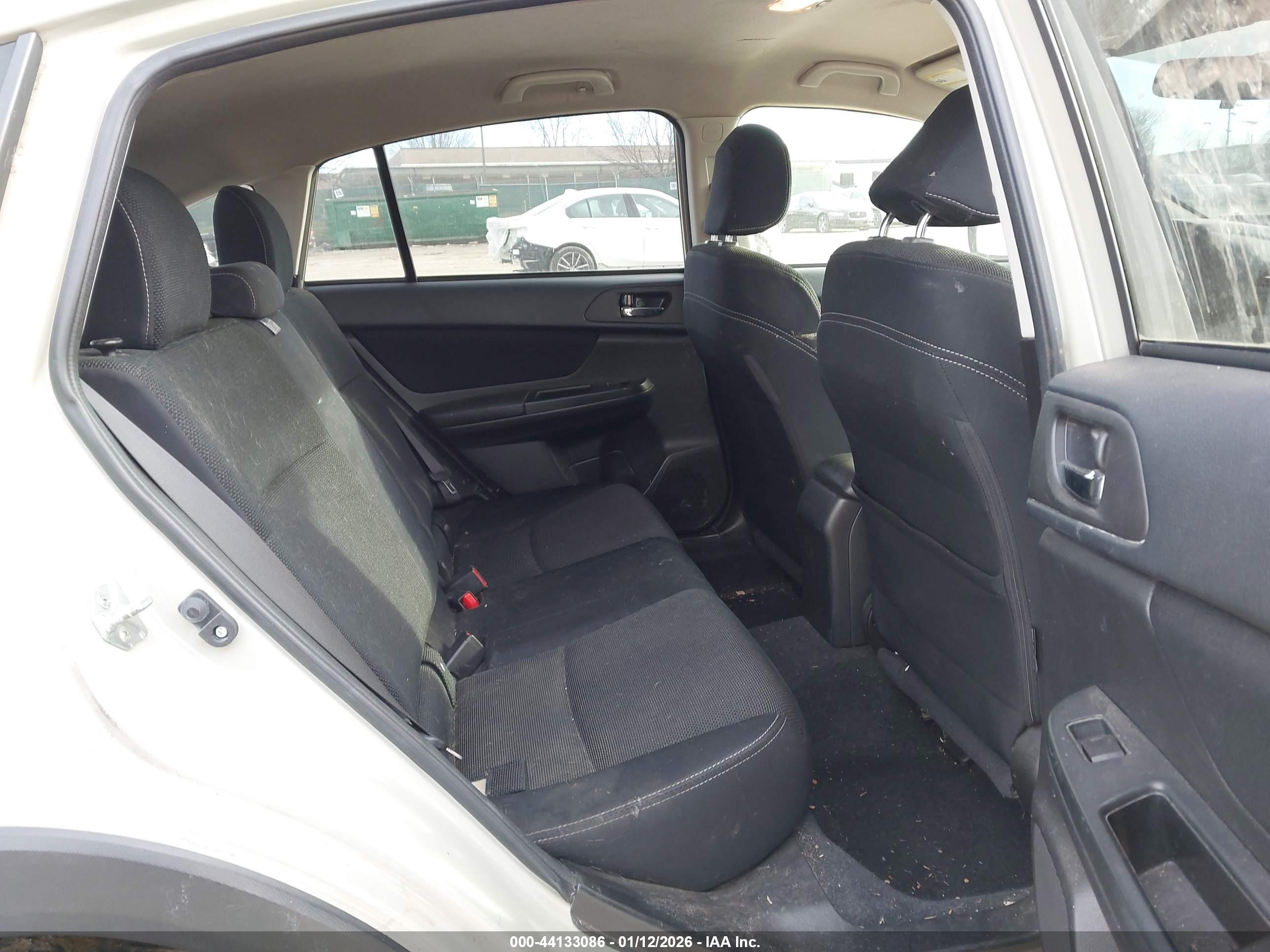 SUBARU XV image 8