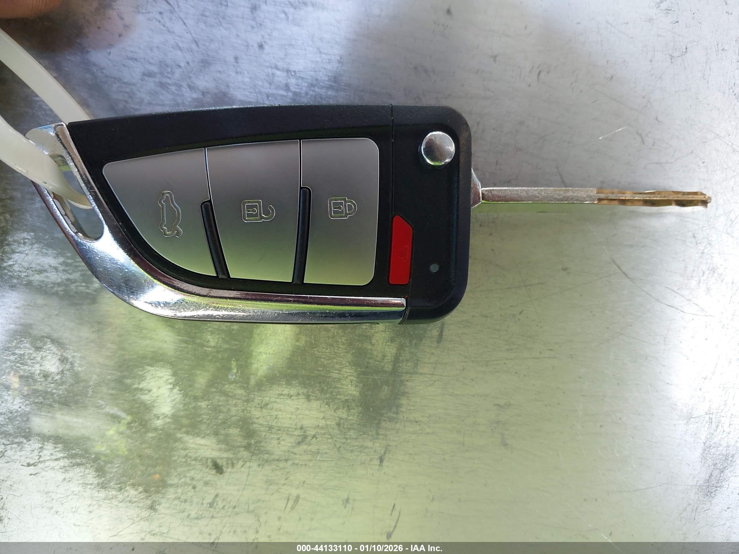 ACURA MDX image 11