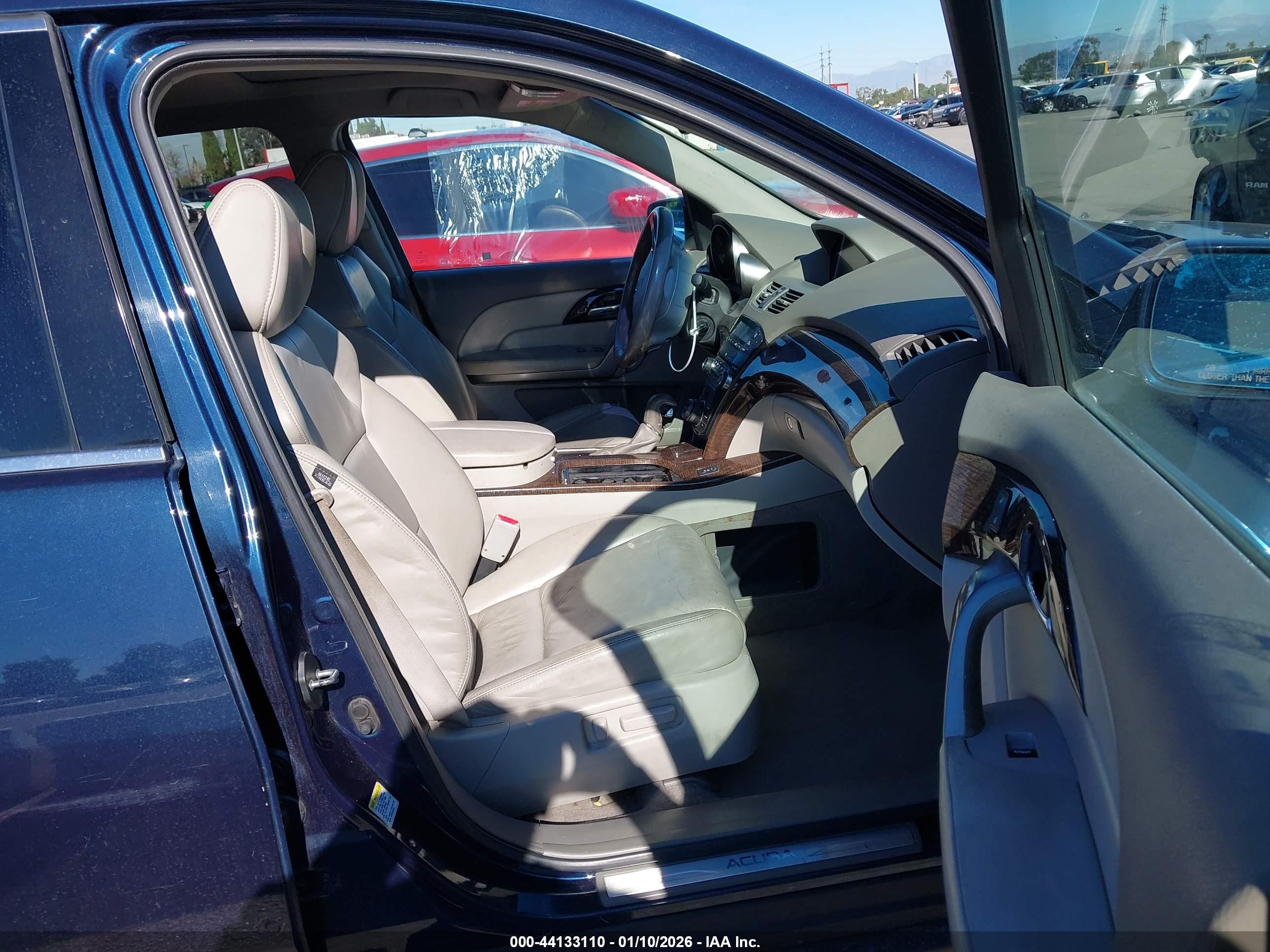 ACURA MDX image 5