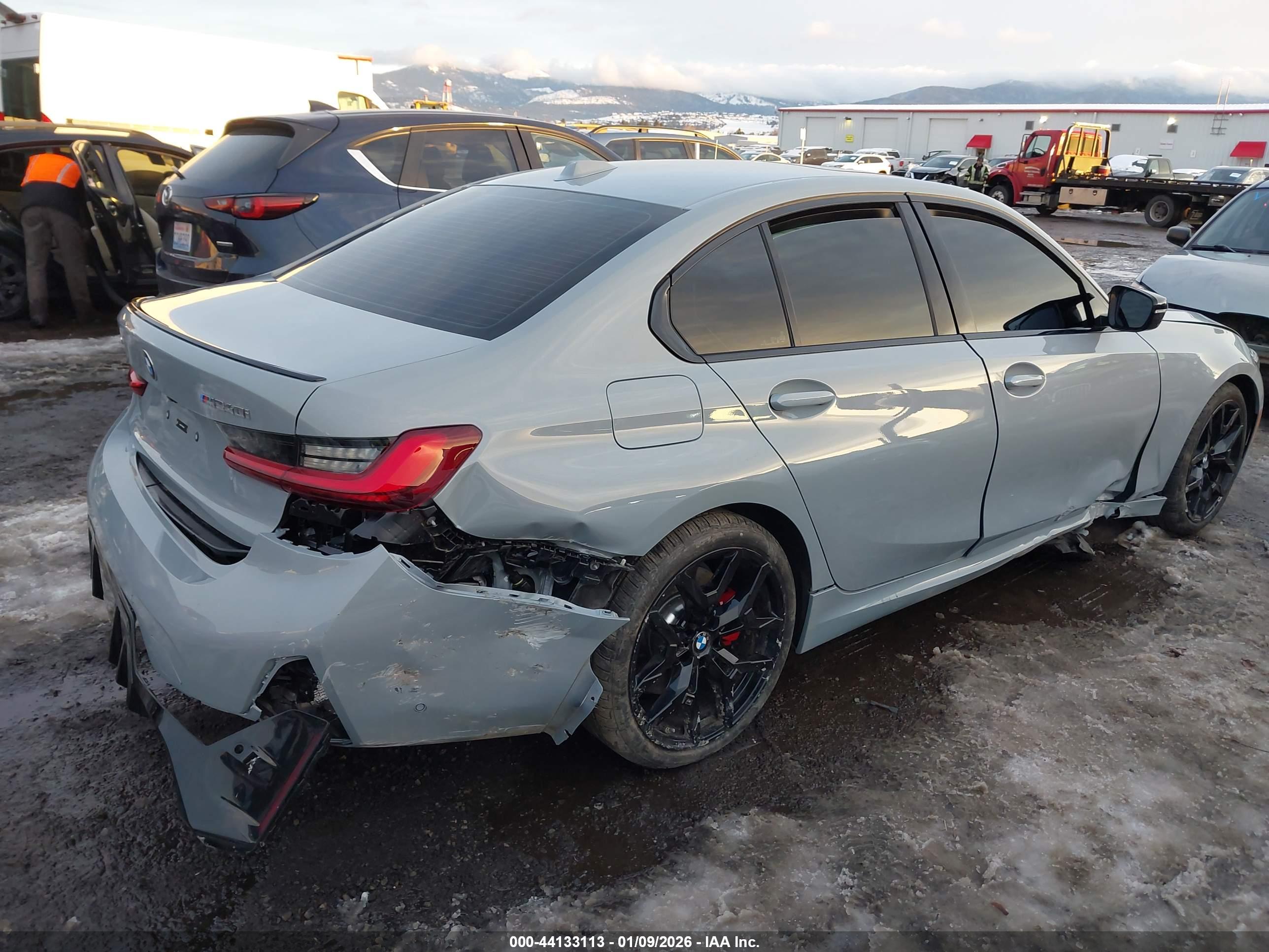 BMW M340I image 4