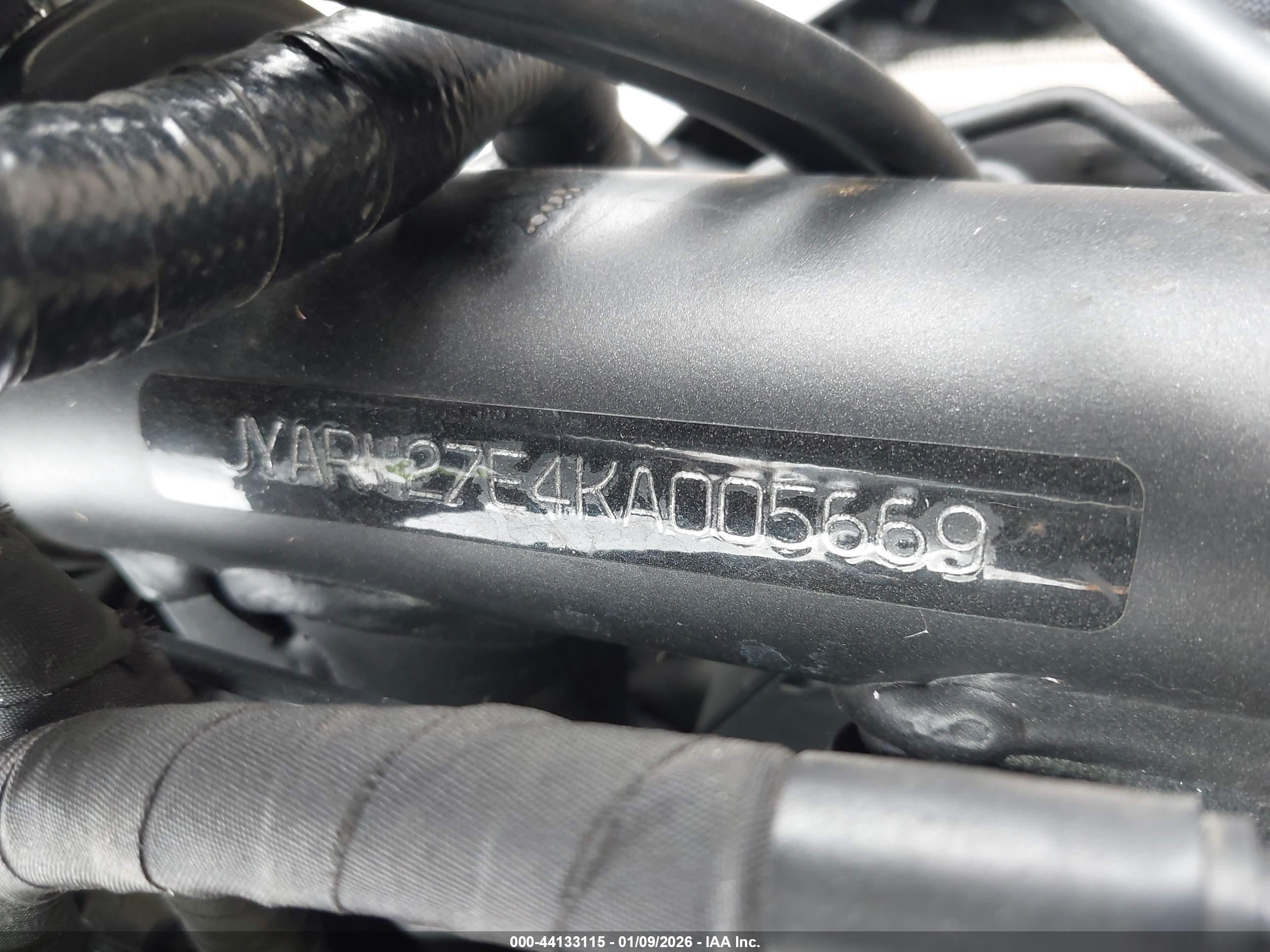 YAMAHA MT07 image 10