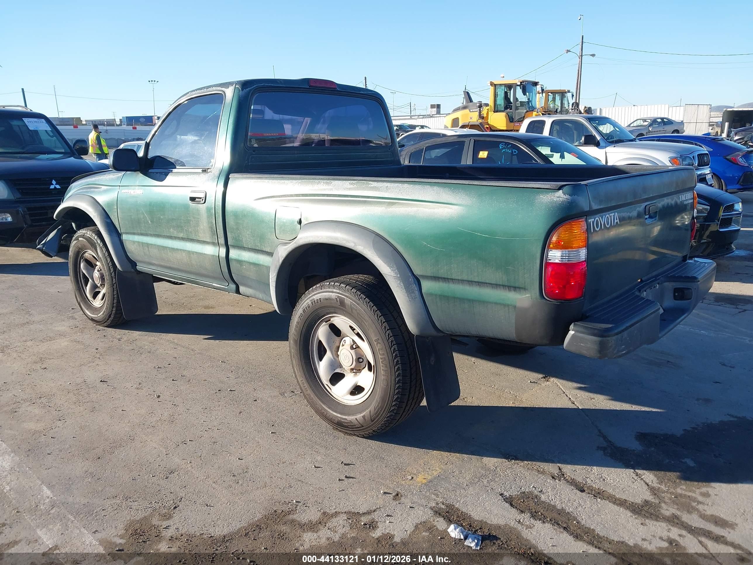 TOYOTA TACOMA image 3