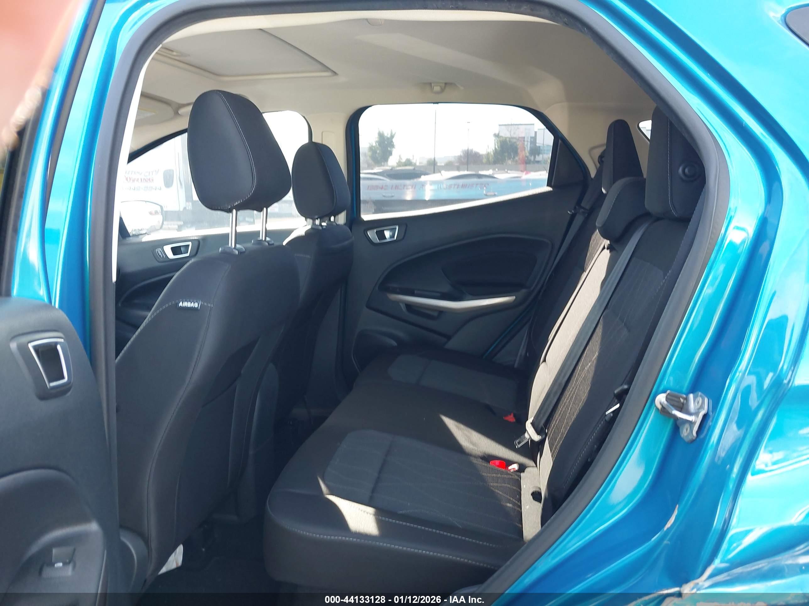 FORD ECOSPORT image 8