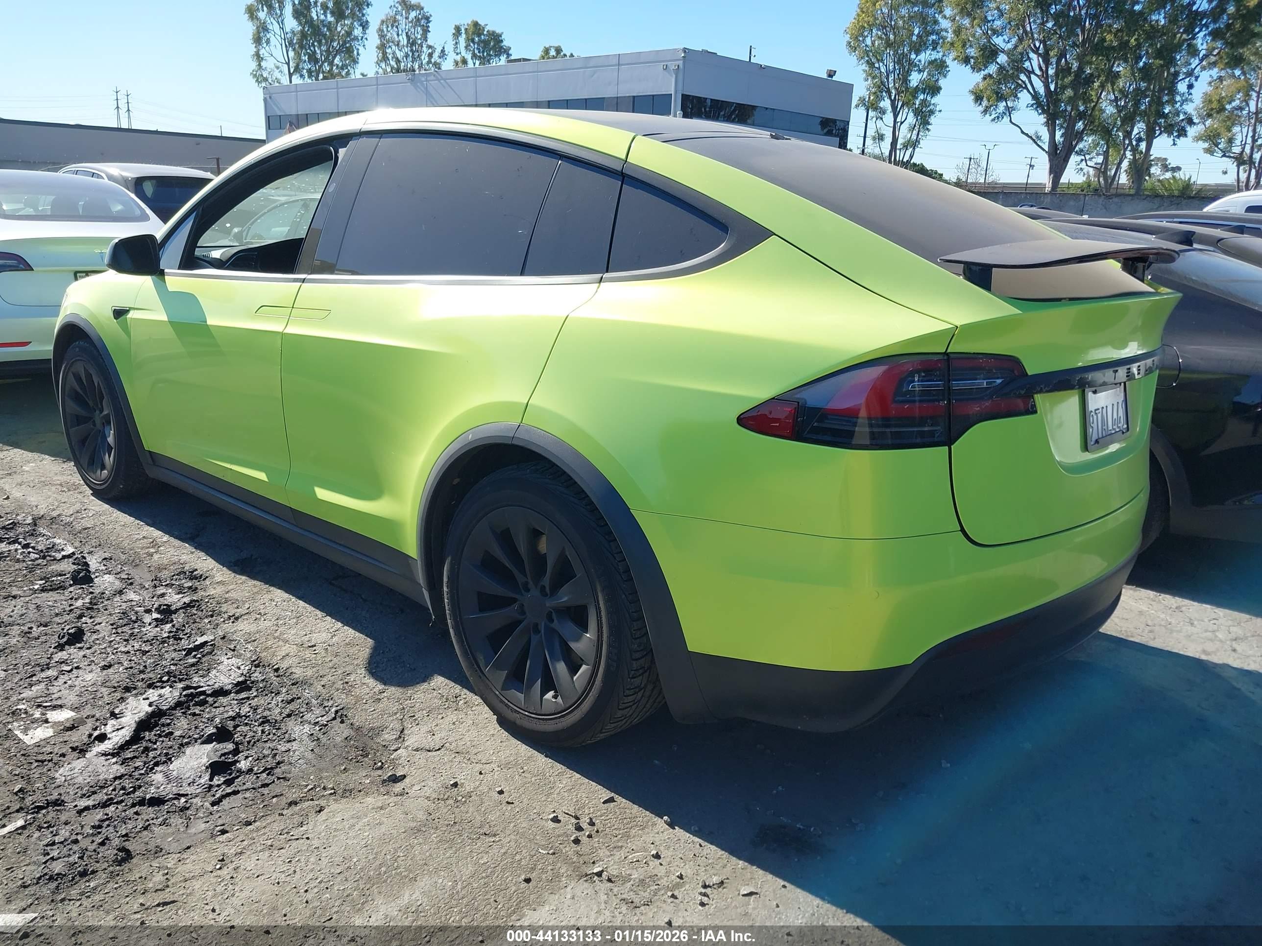 TESLA MODEL image 3