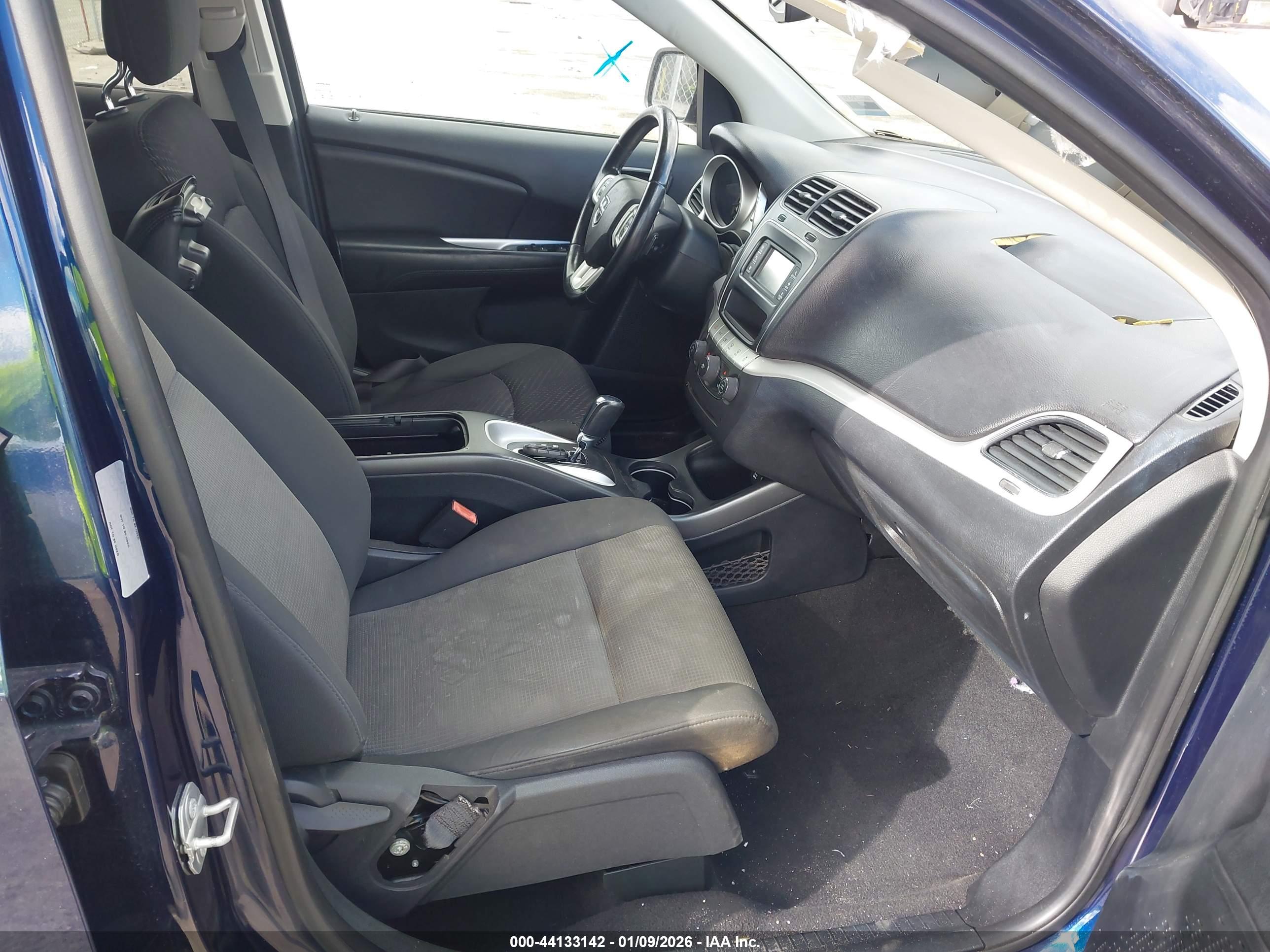 DODGE JOURNEY image 5
