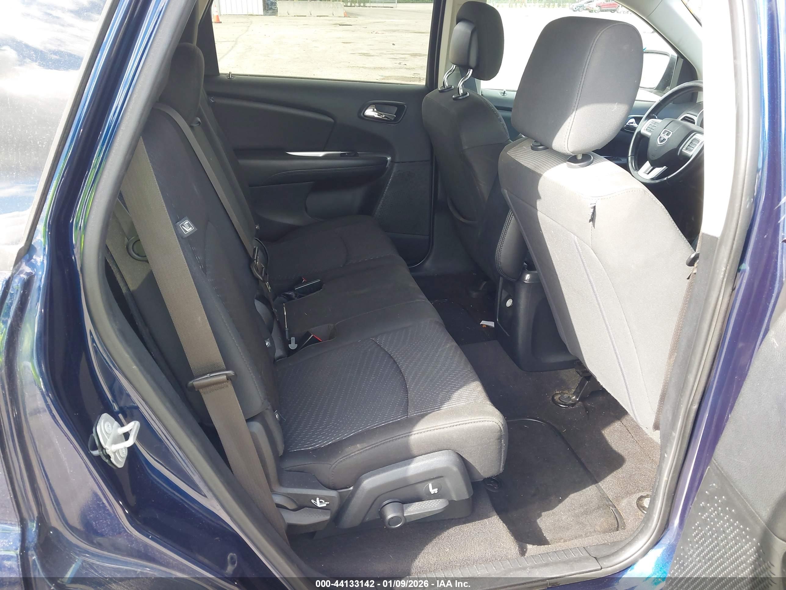 DODGE JOURNEY image 8