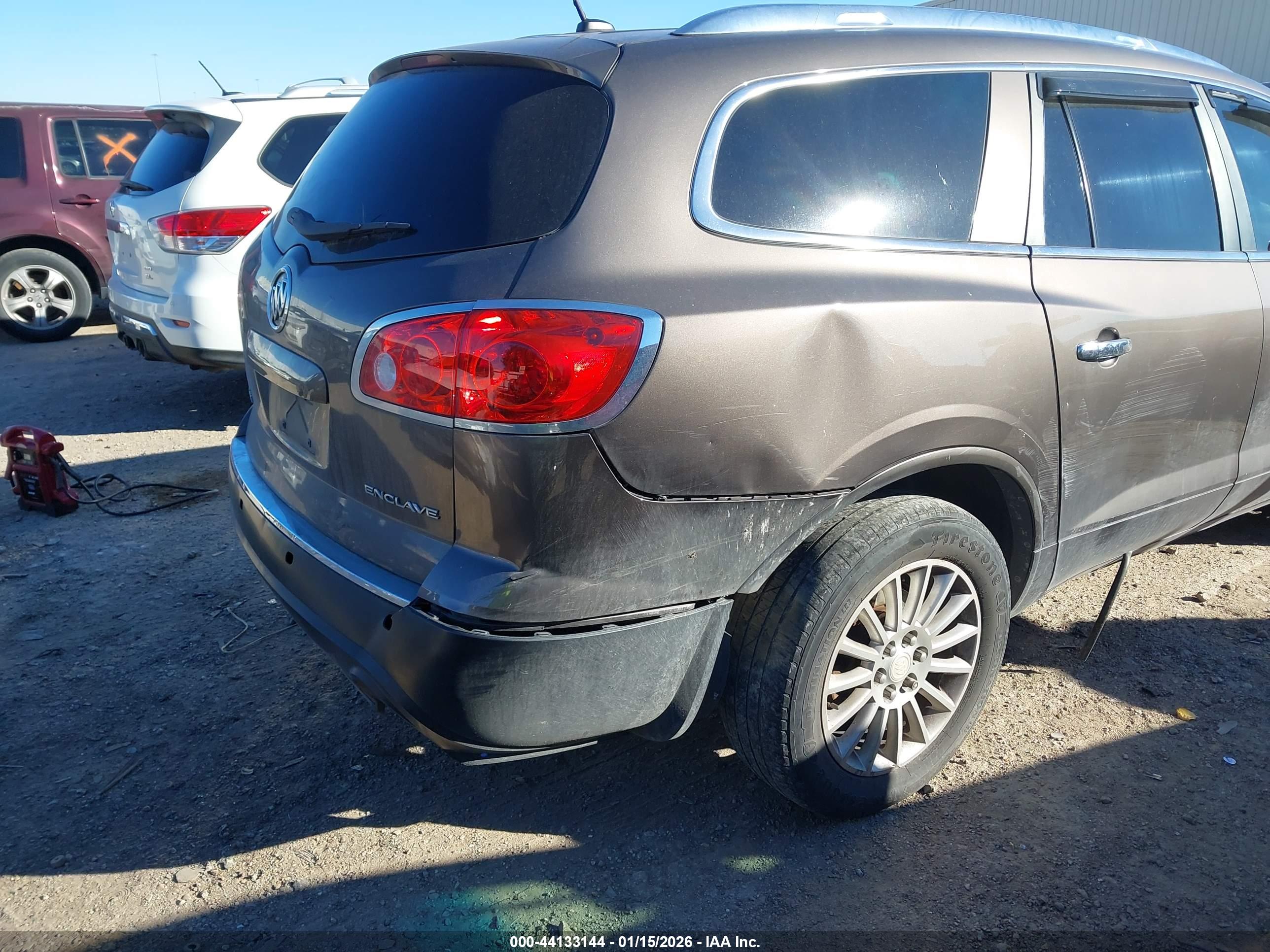 BUICK ENCLAVE image 6