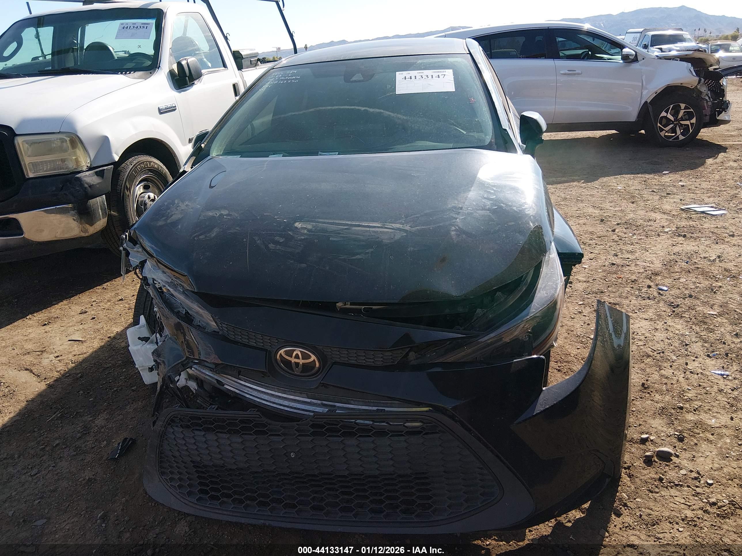 TOYOTA COROLLA image 6