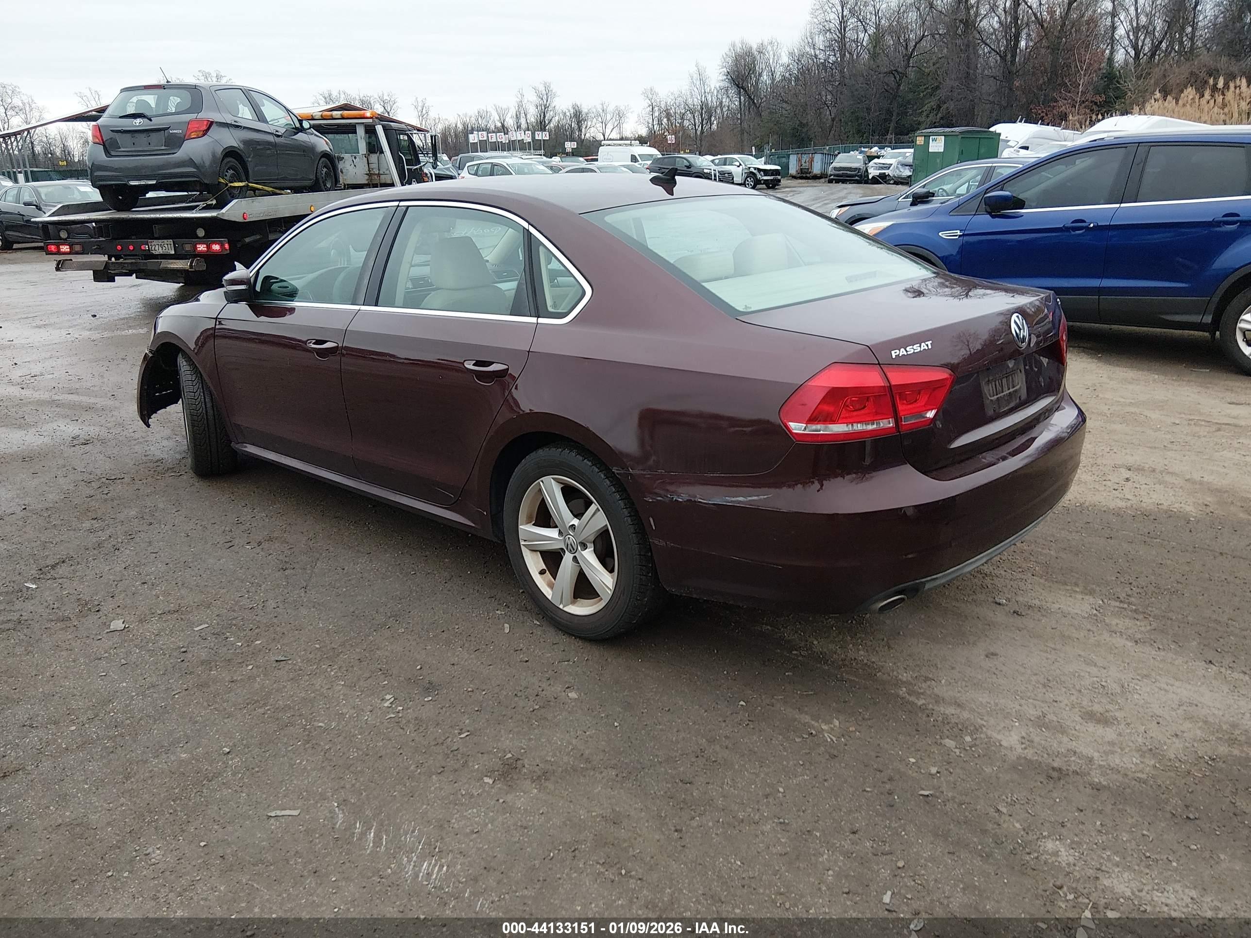 VOLKSWAGEN PASSAT image 3