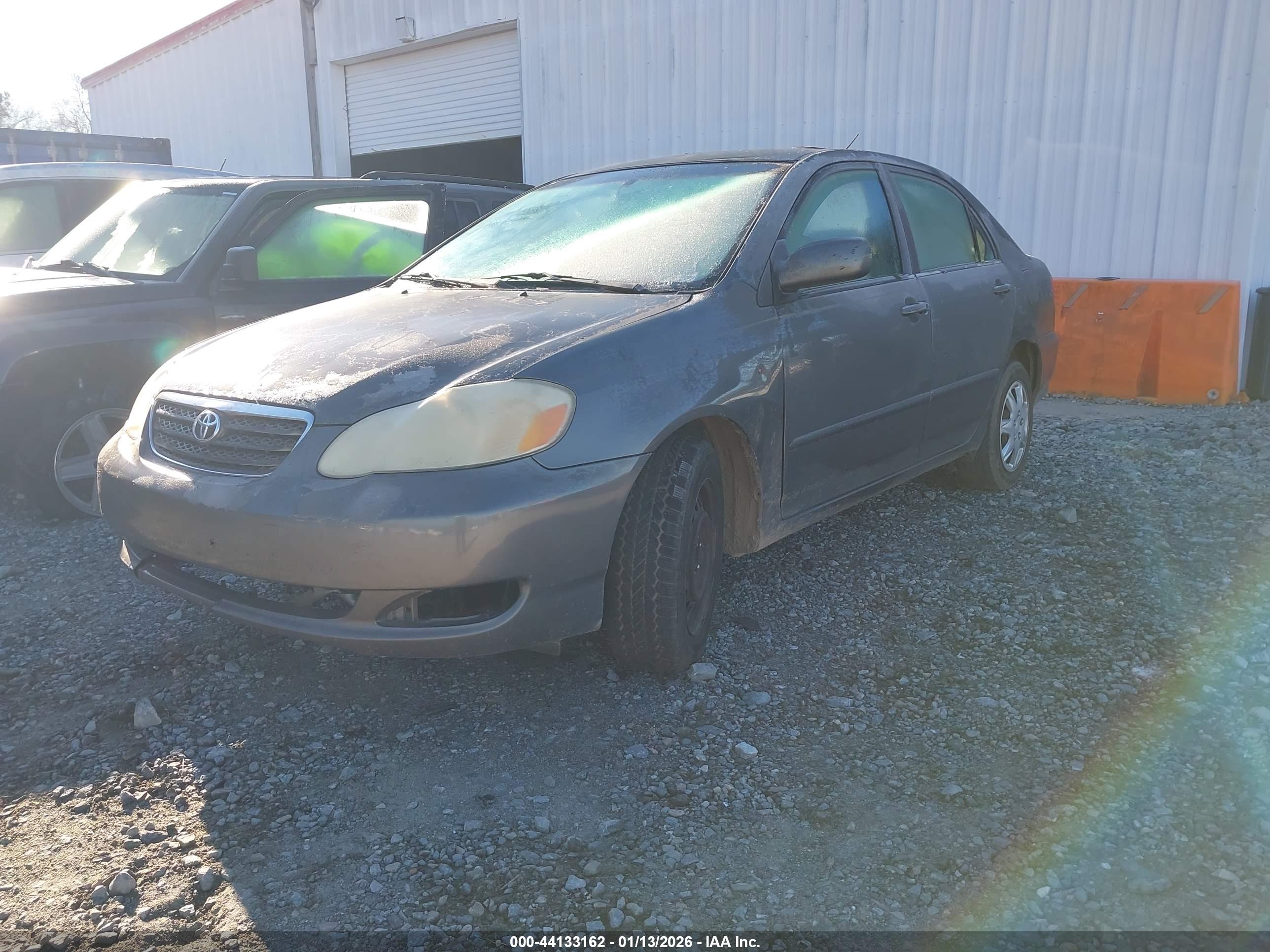 TOYOTA COROLLA image 2