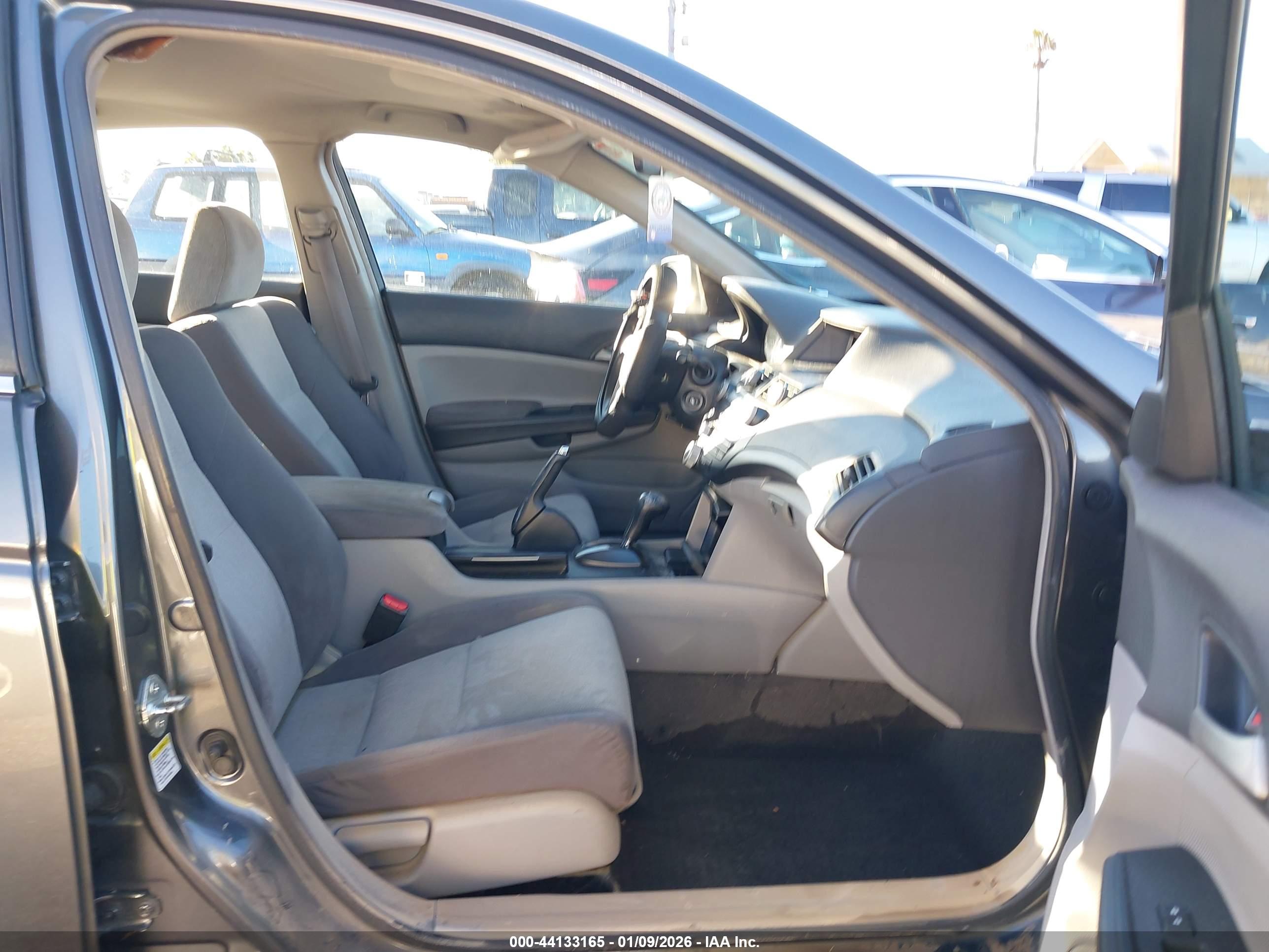 HONDA ACCORD image 5
