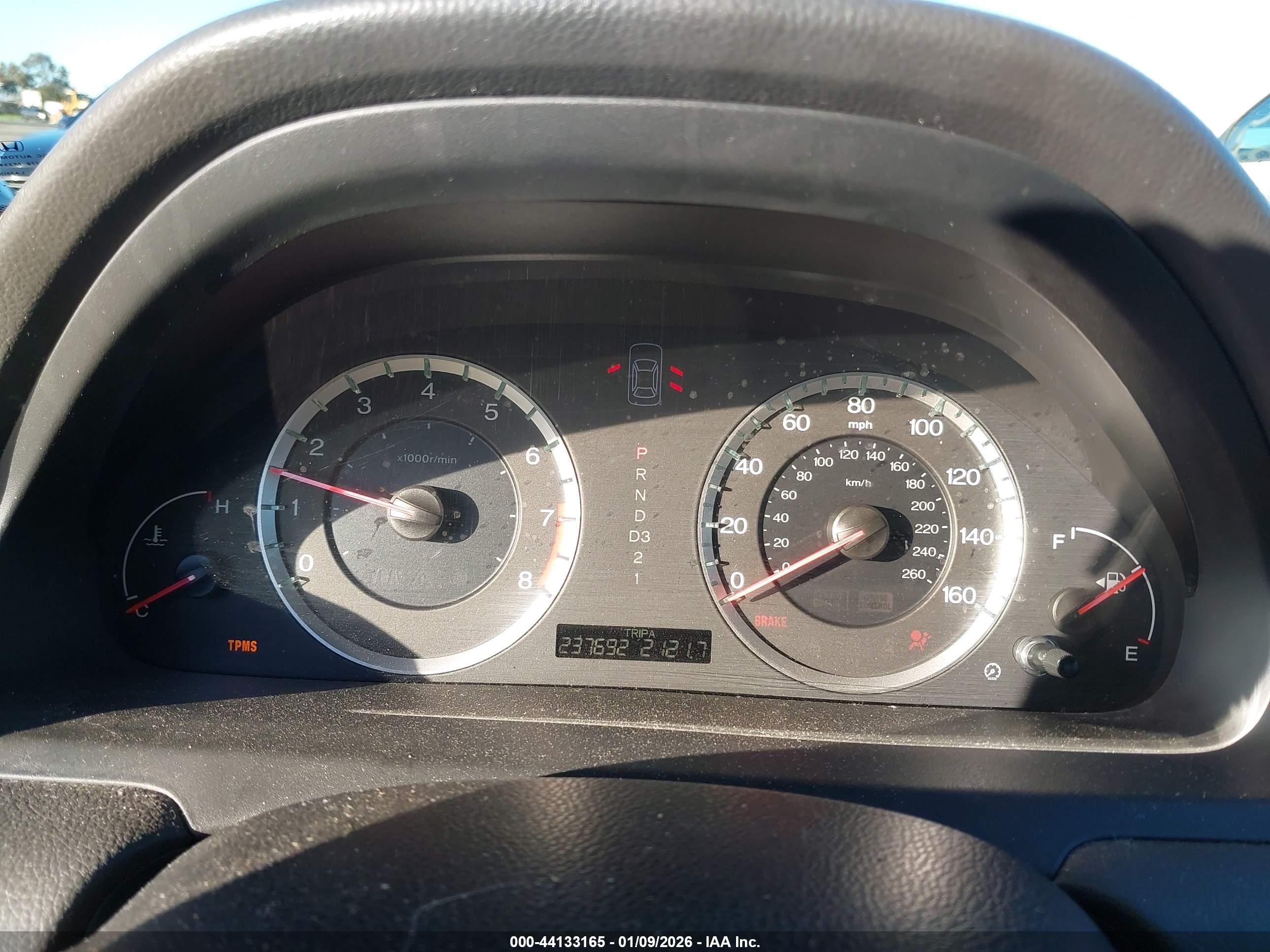 HONDA ACCORD image 7