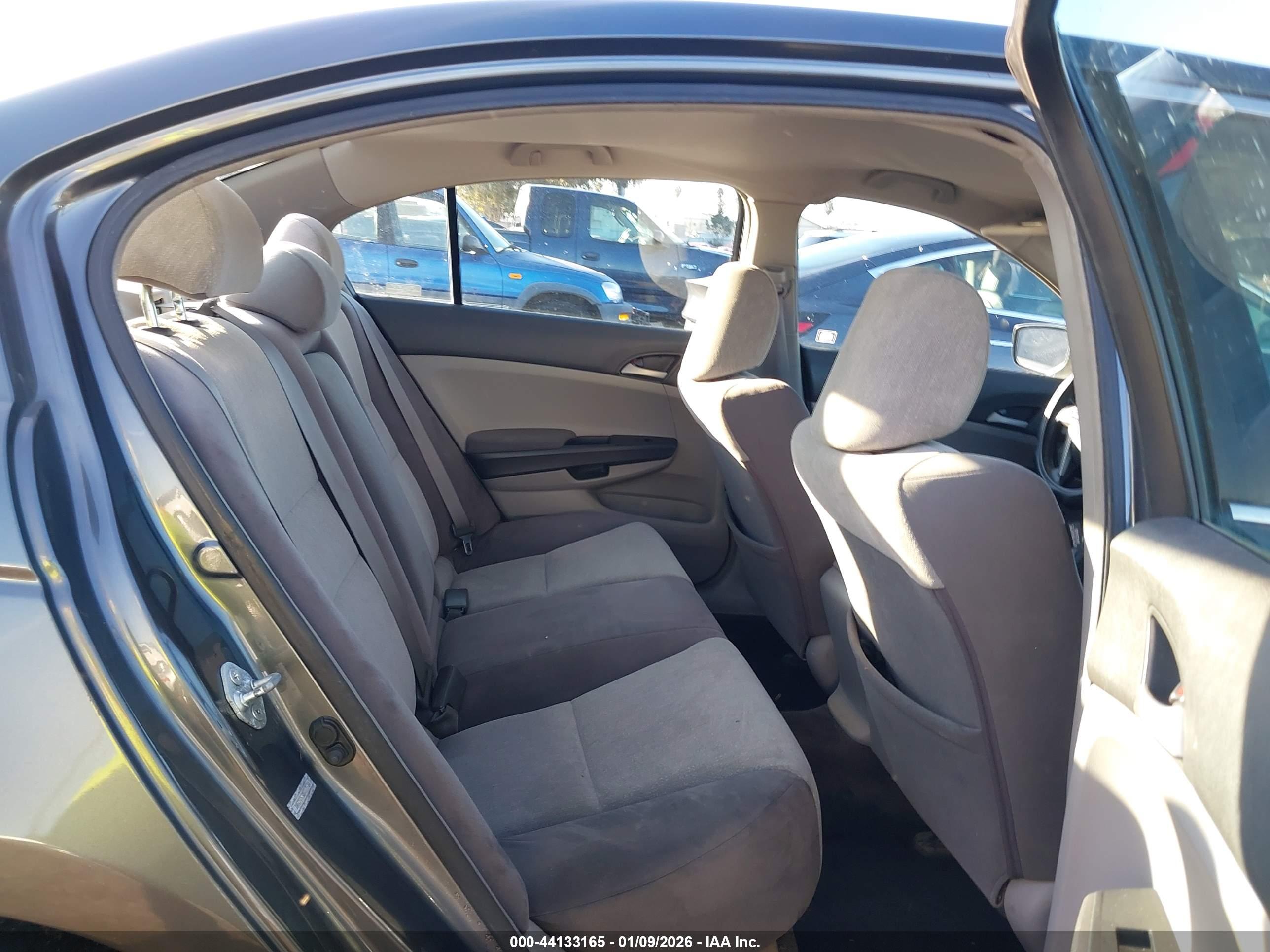HONDA ACCORD image 8