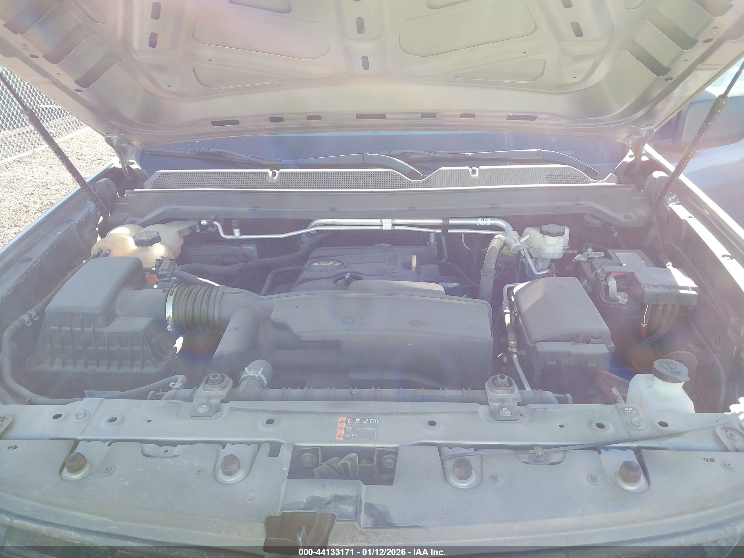 CHEVROLET COLORADO image 10