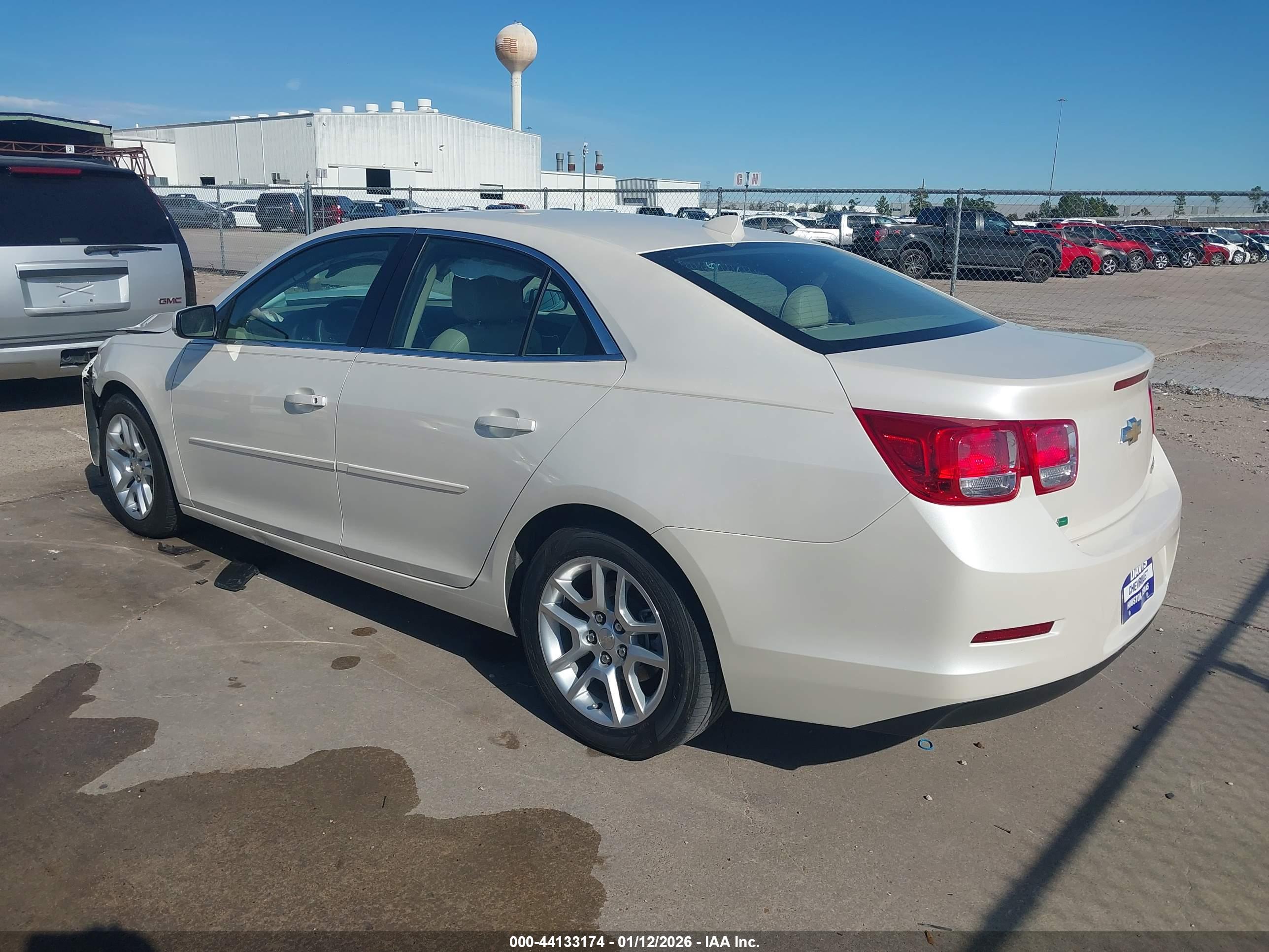 CHEVROLET MALIBU image 3