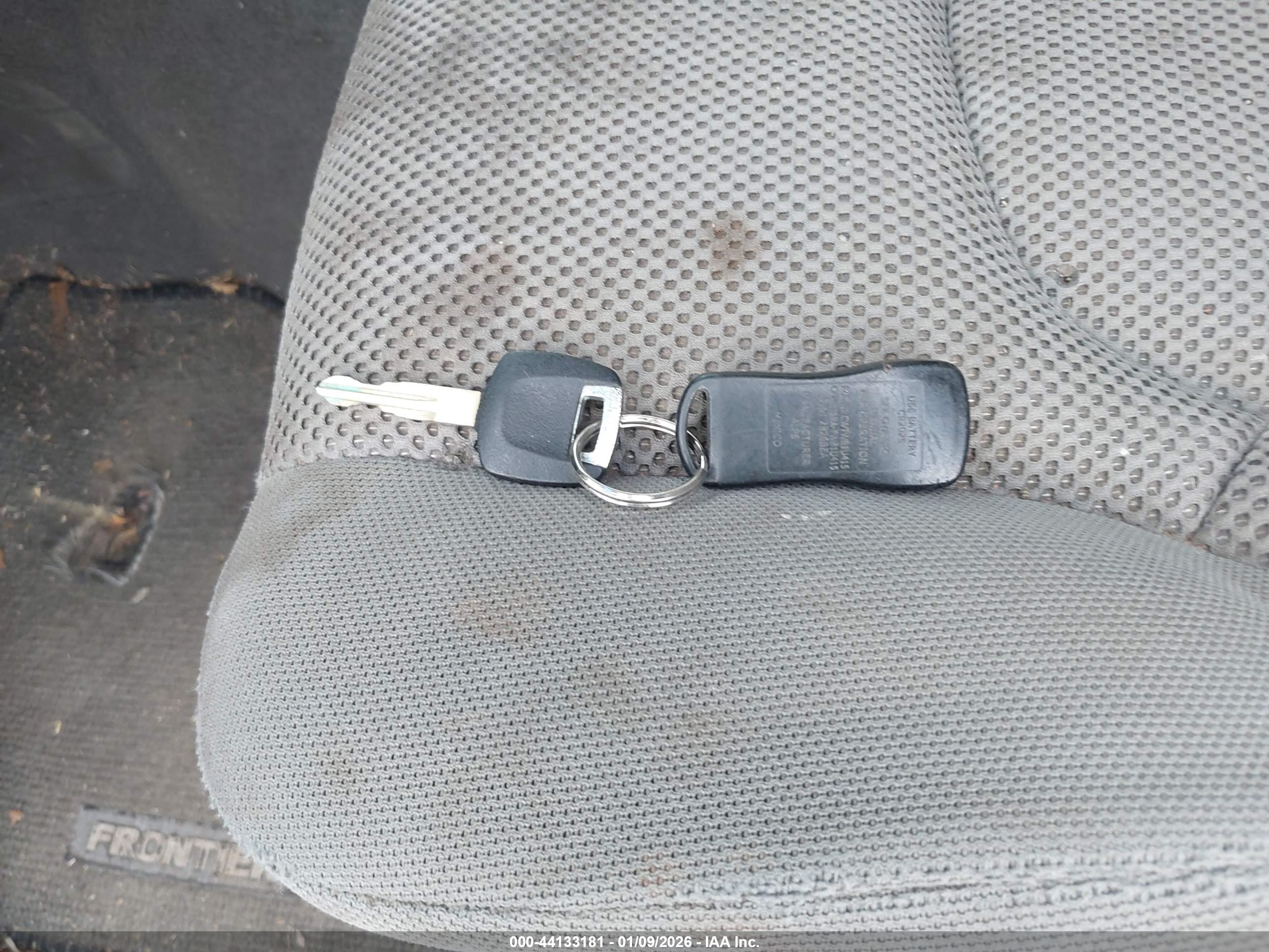 NISSAN FRONTIER image 11