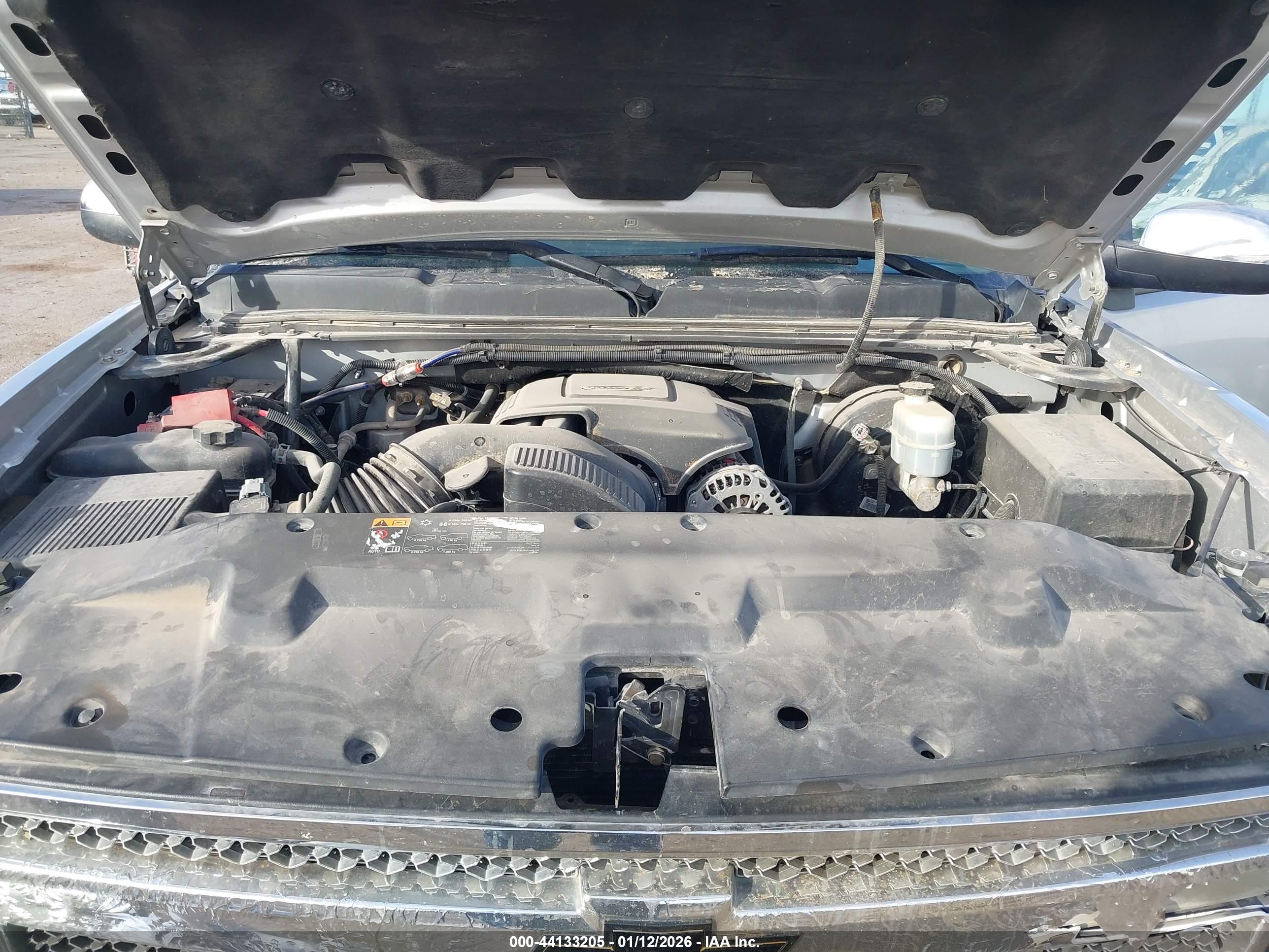 CHEVROLET SILVERADO image 10