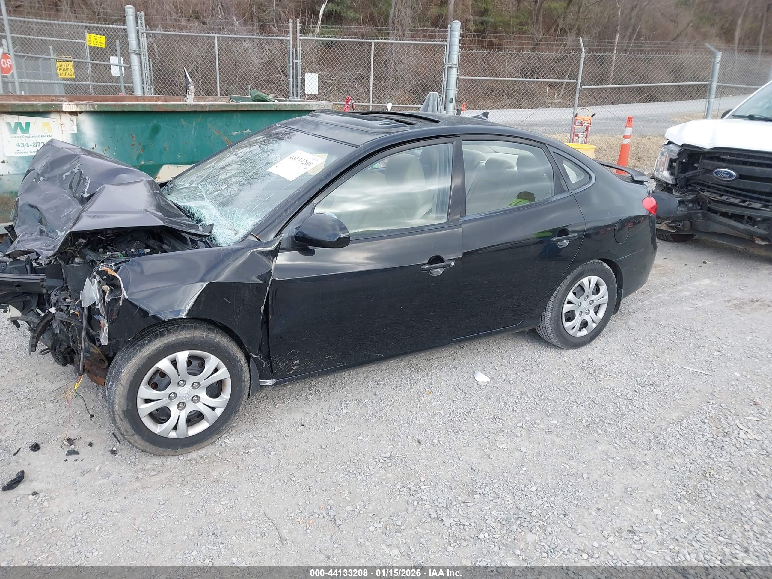 HYUNDAI ELANTRA image 2