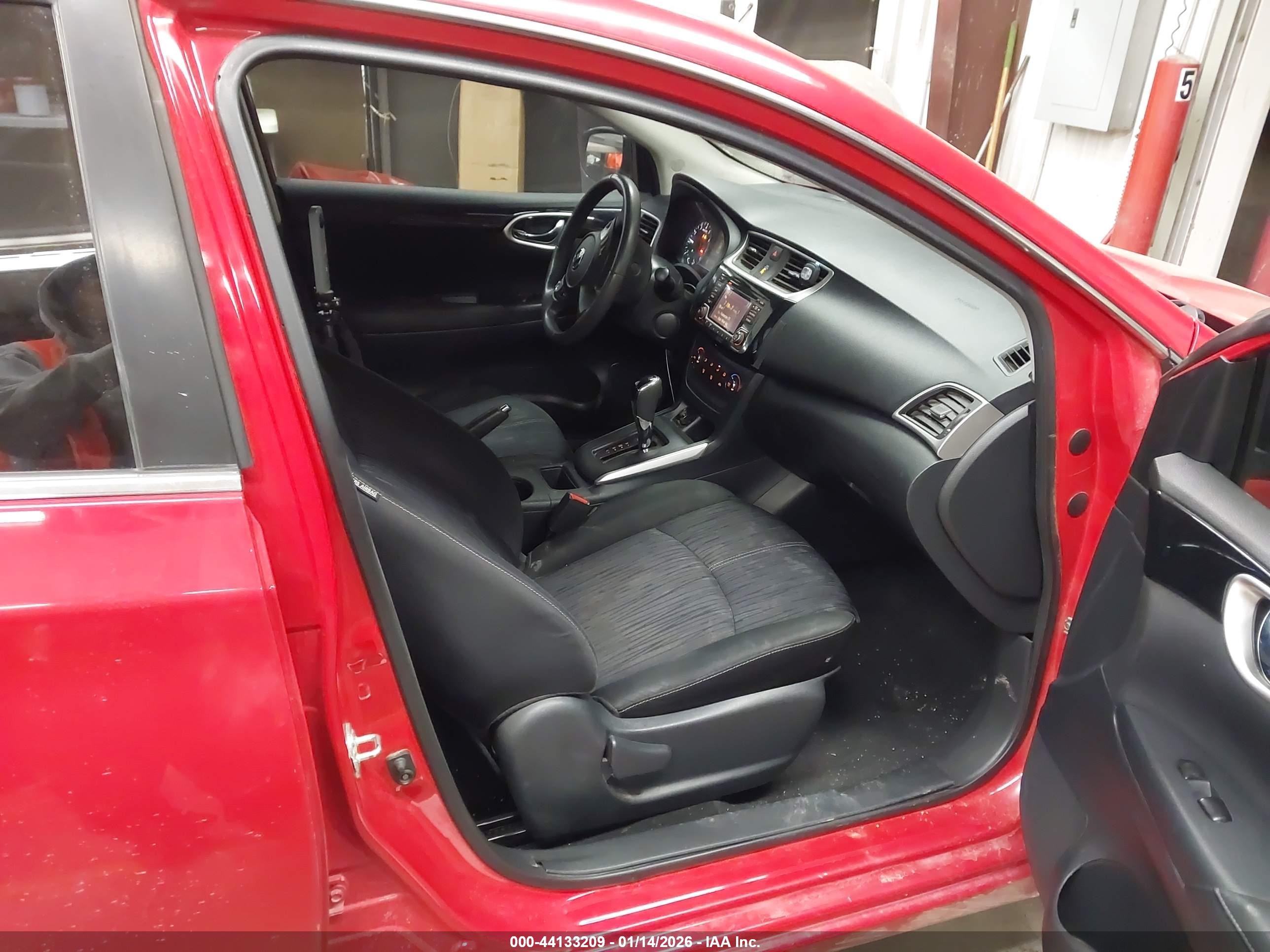 NISSAN SENTRA image 5