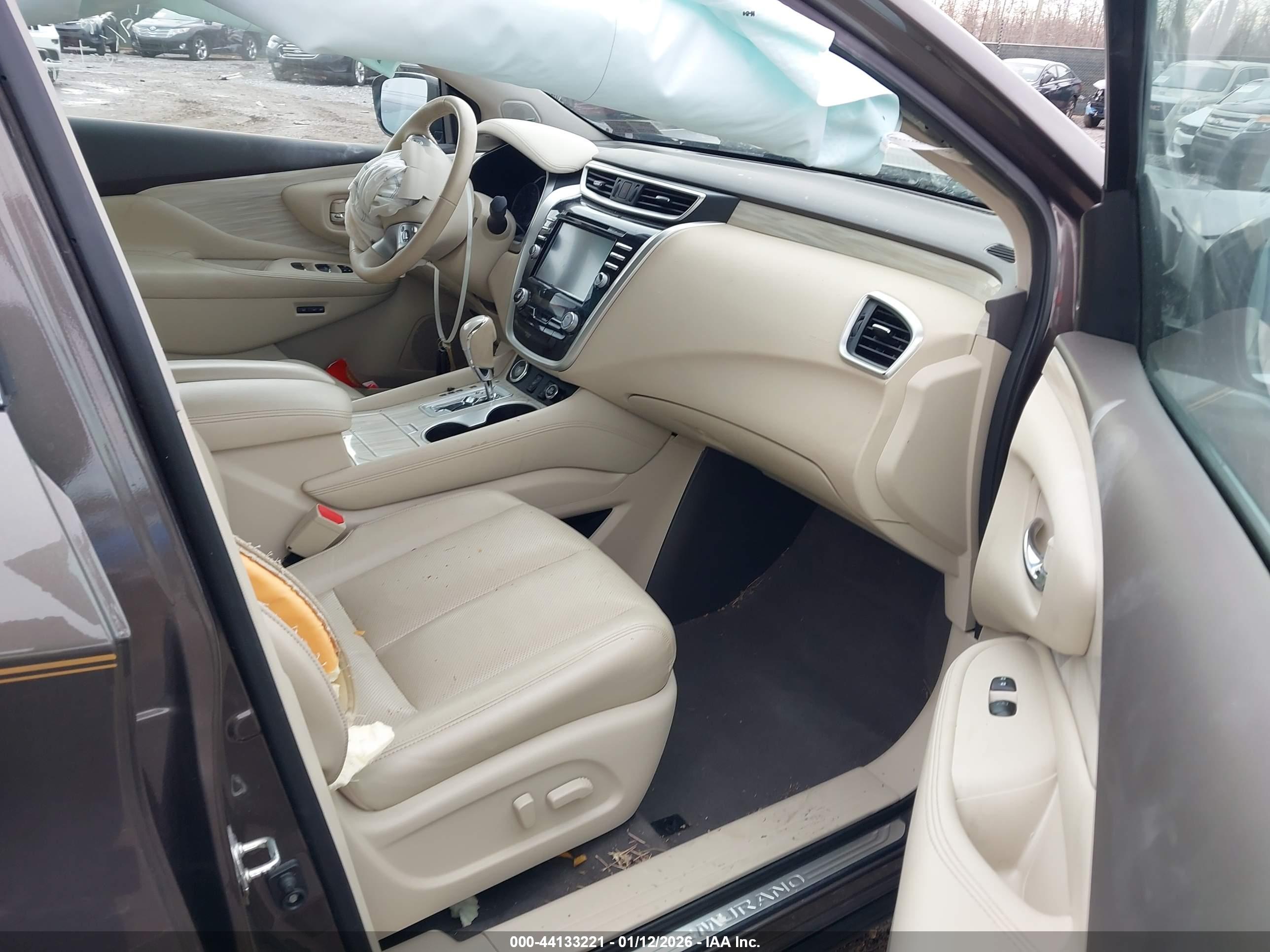 NISSAN MURANO image 5