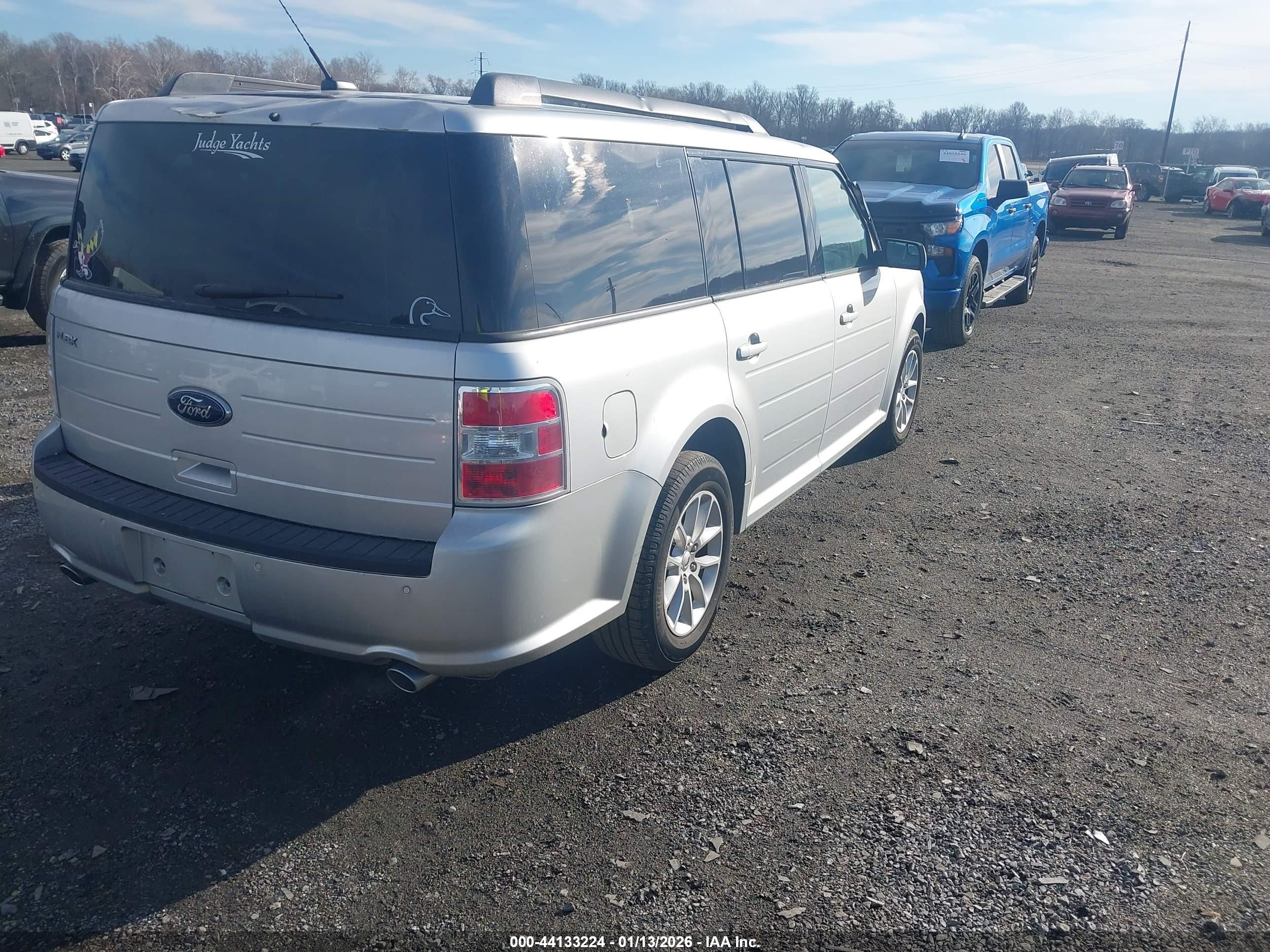 FORD FLEX image 4