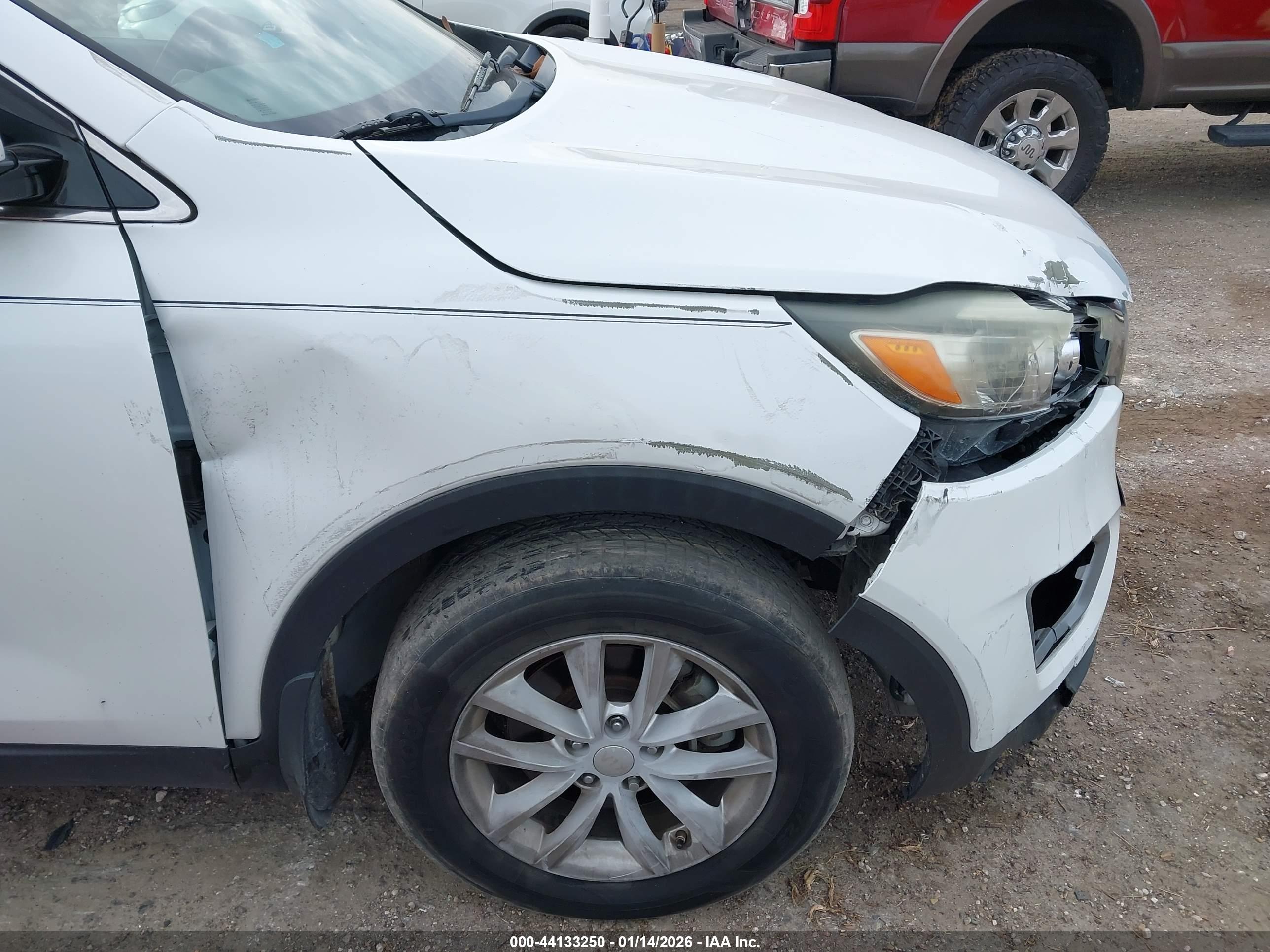 KIA SORENTO image 6