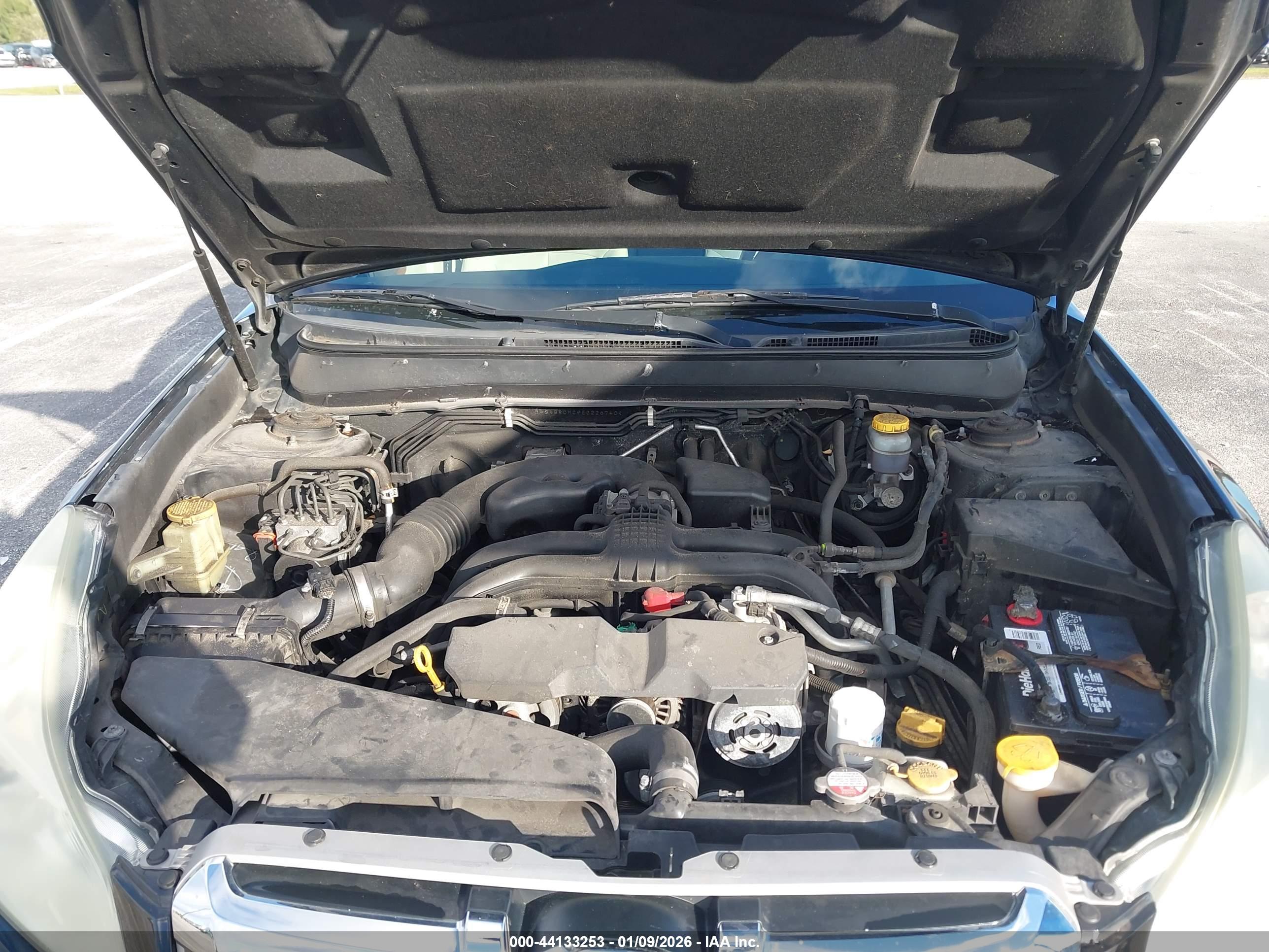 SUBARU OUTBACK image 10