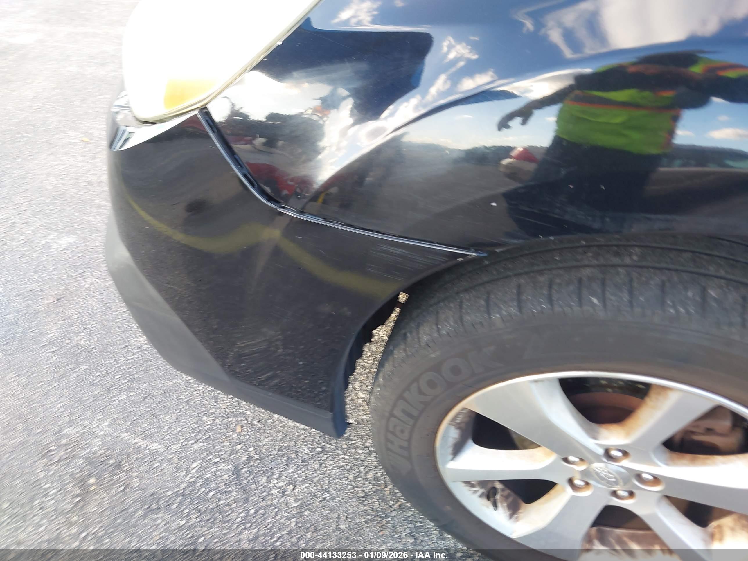 SUBARU OUTBACK image 6