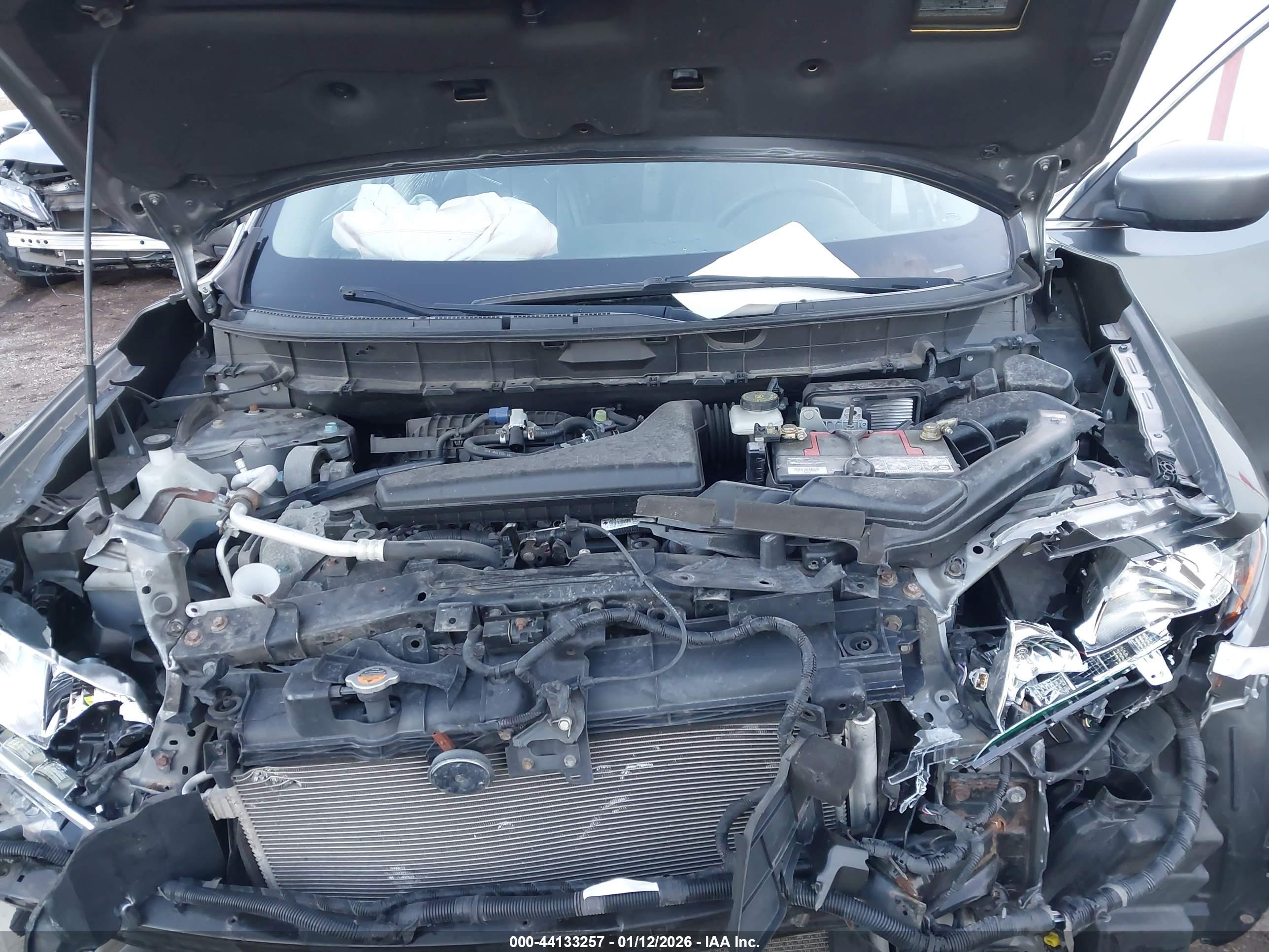 NISSAN ROGUE image 10