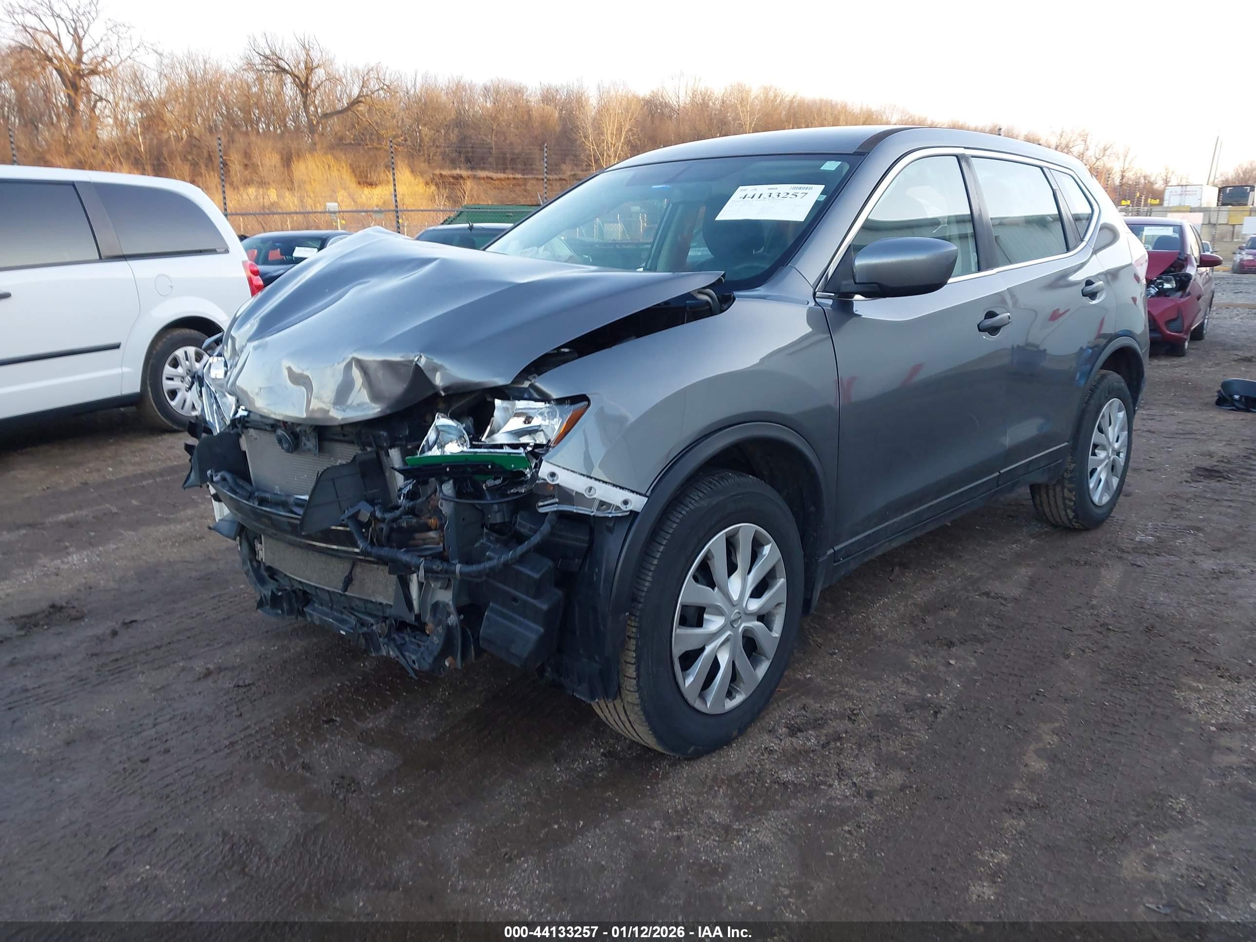 NISSAN ROGUE image 2