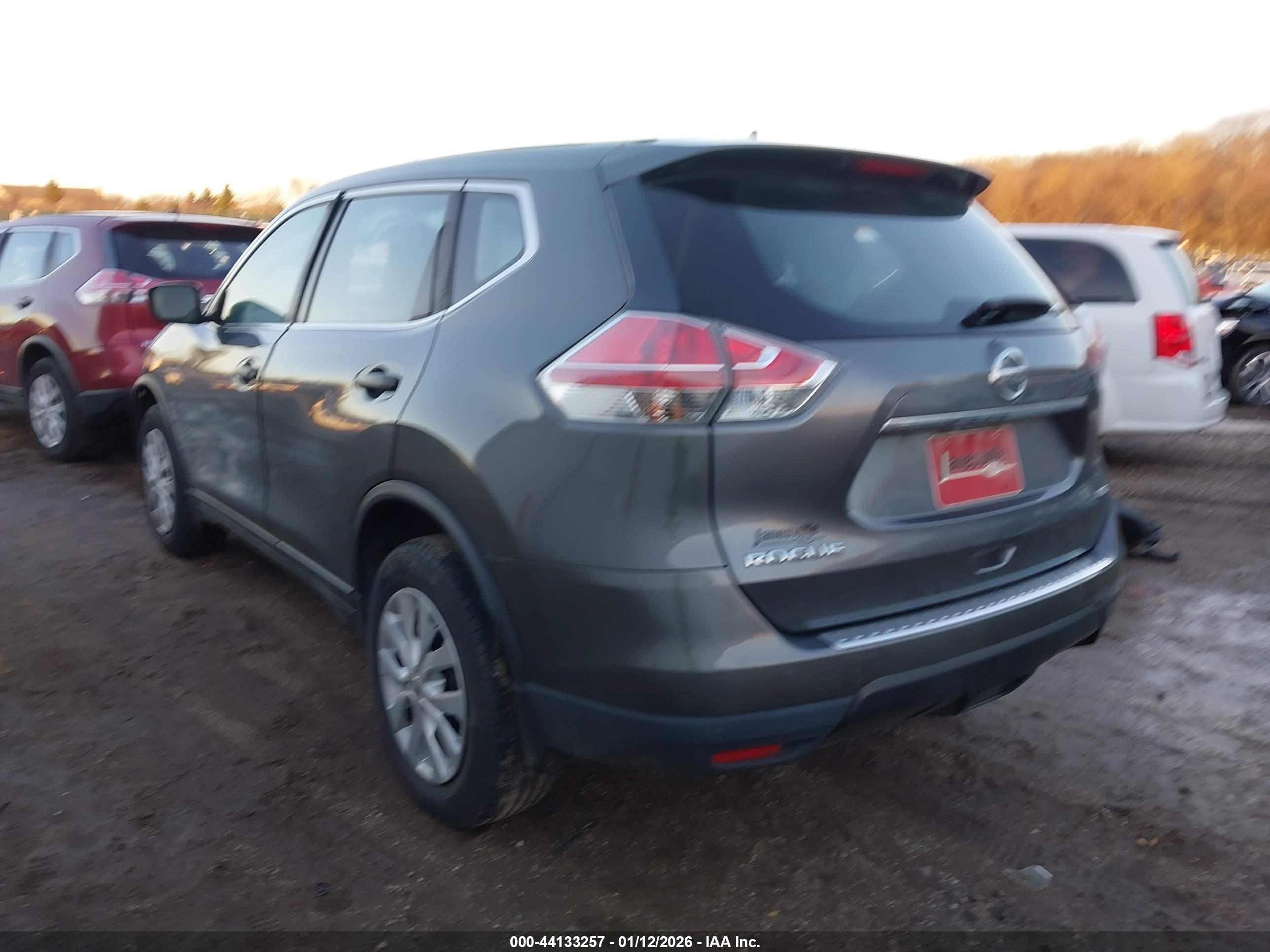 NISSAN ROGUE image 3