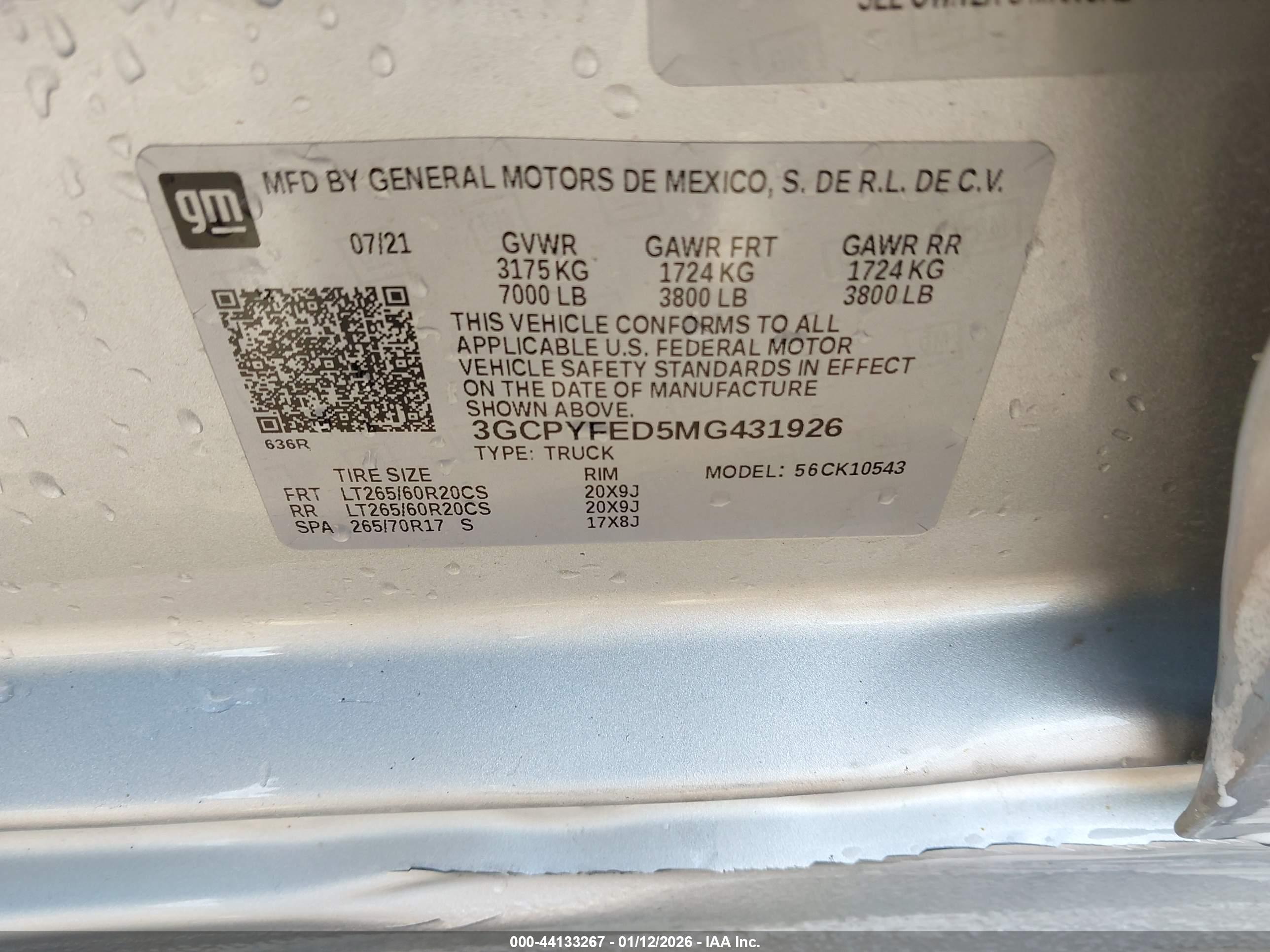 CHEVROLET SILVERADO image 9