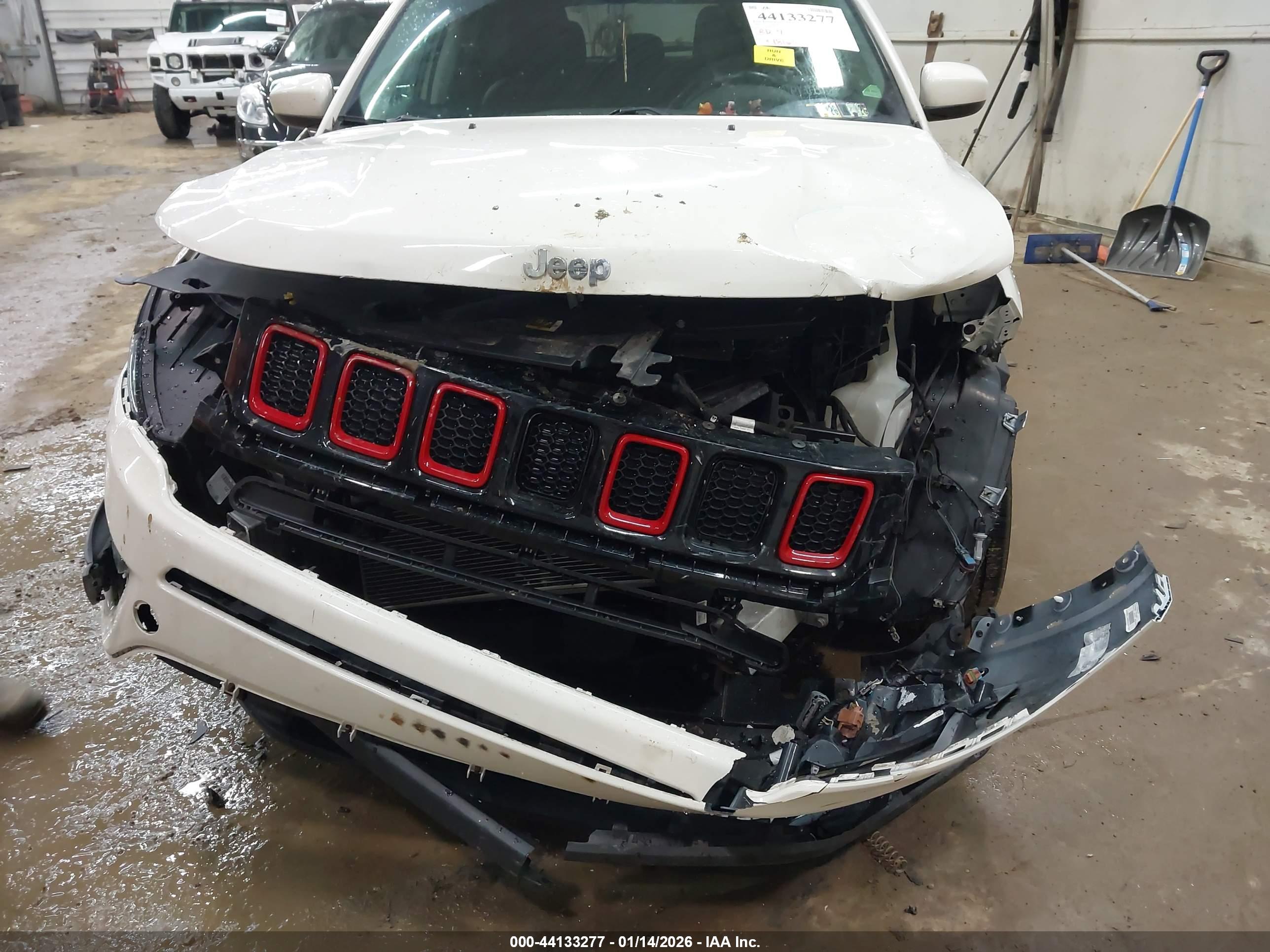 JEEP COMPASS image 6
