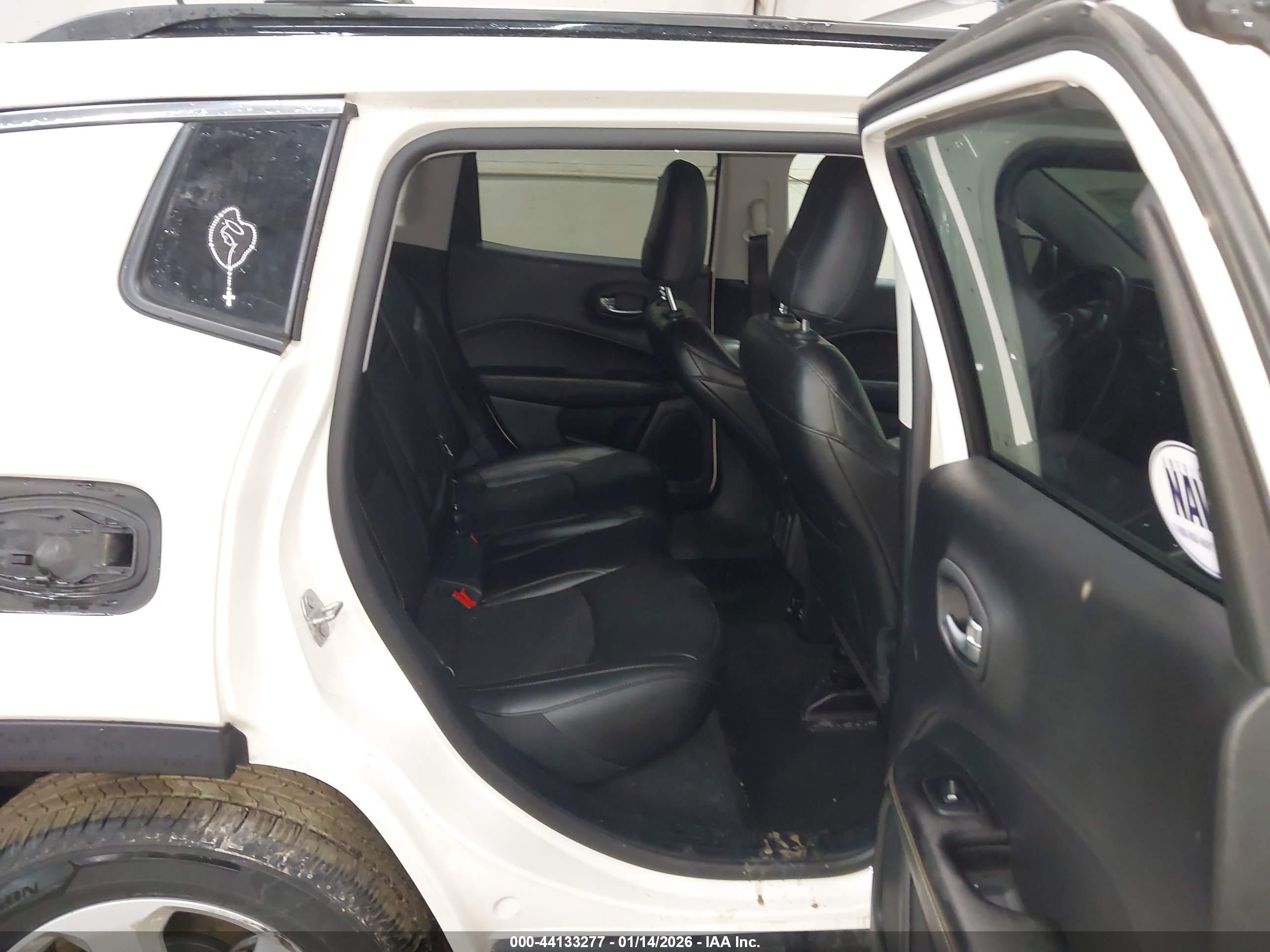 JEEP COMPASS image 8