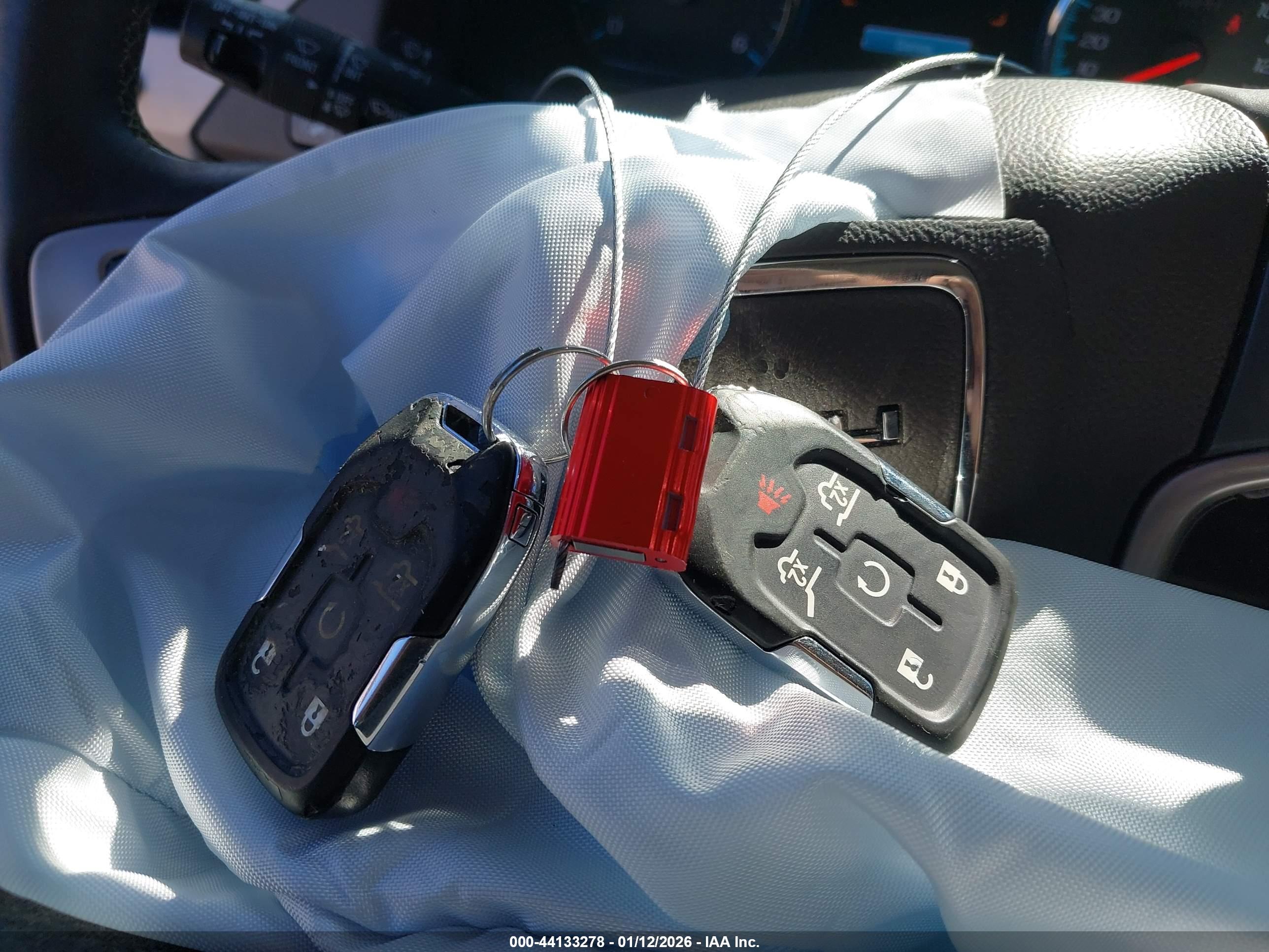 GMC YUKON image 11