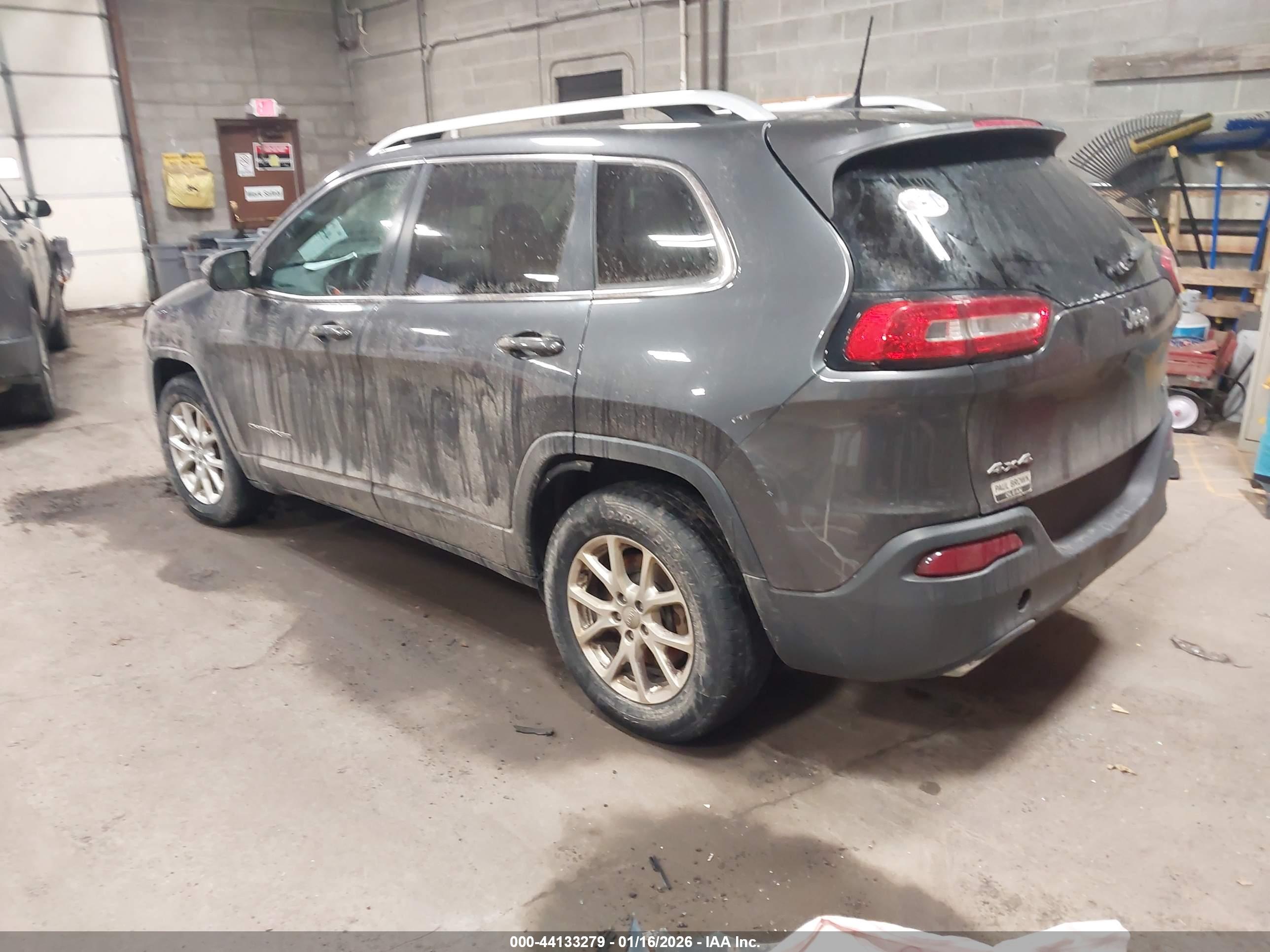JEEP CHEROKEE image 3