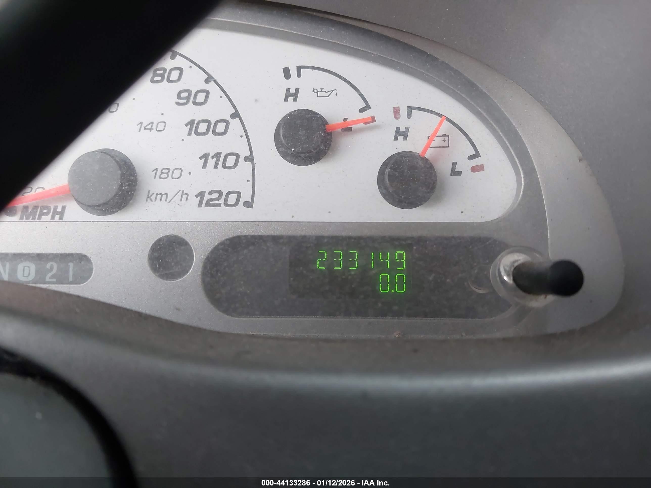 FORD EXPLORER image 7
