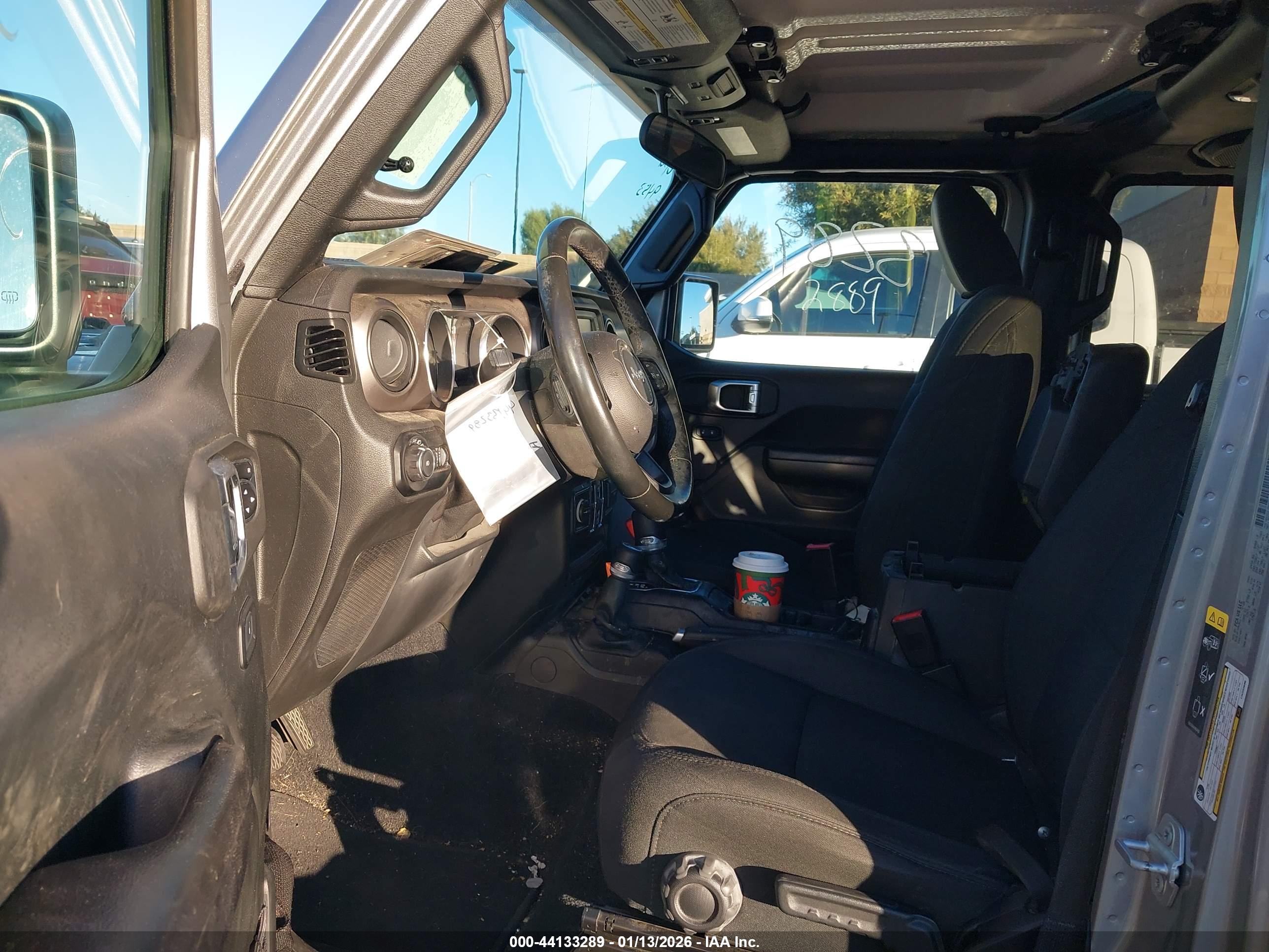 JEEP WRANGLER image 5