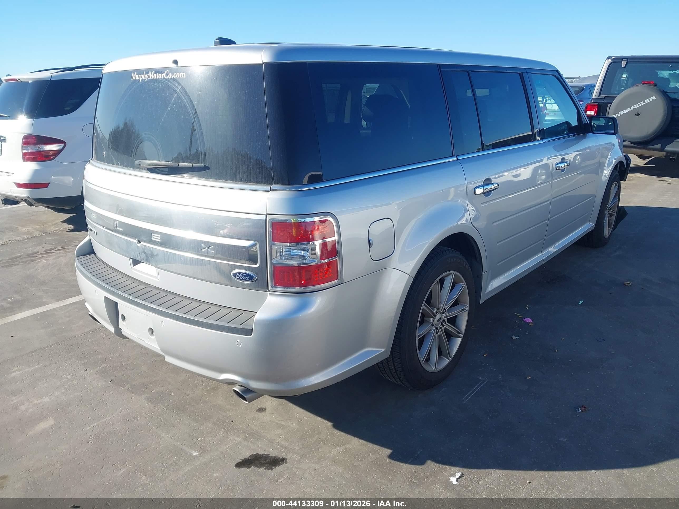 FORD FLEX image 4