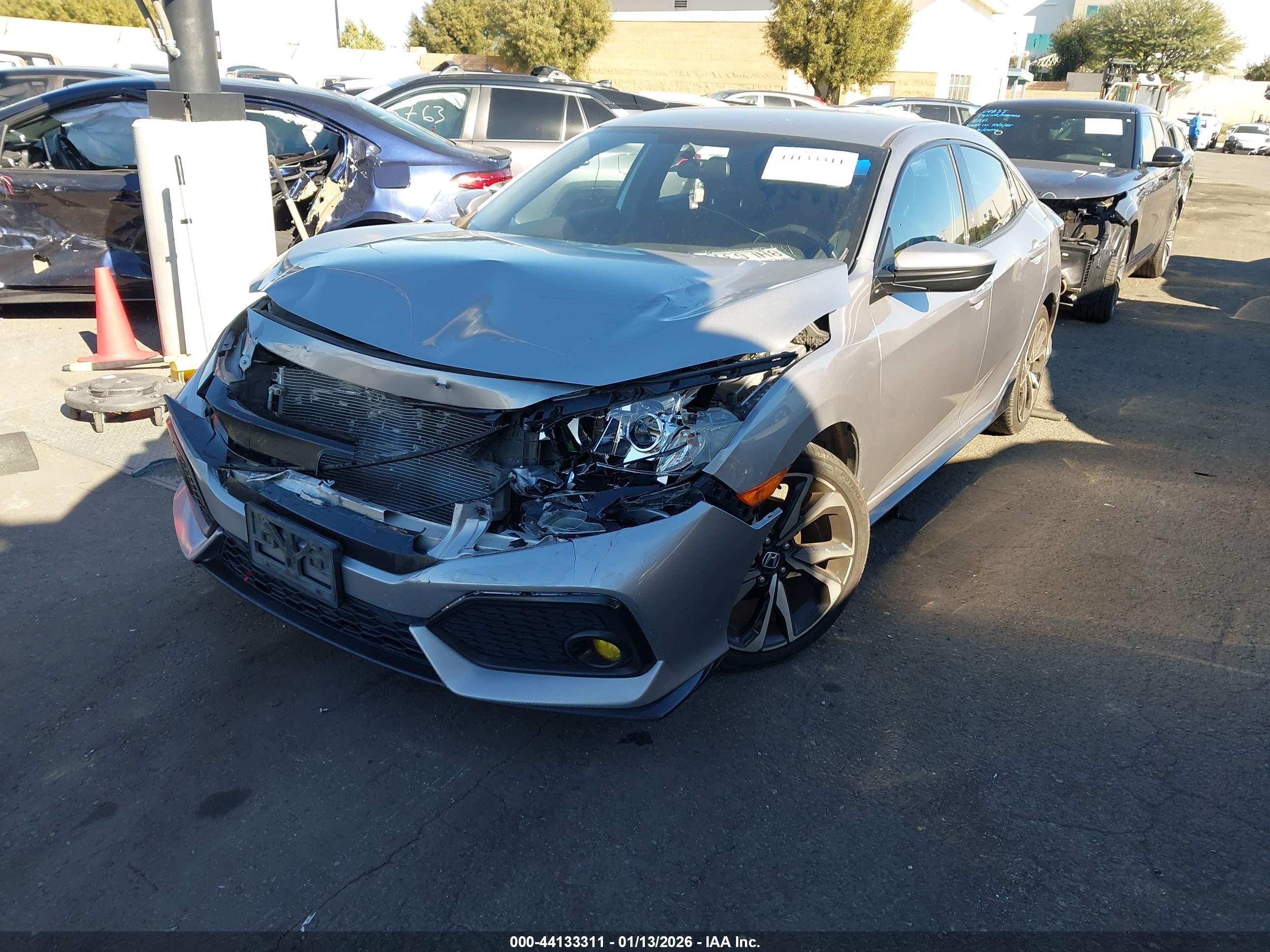 HONDA CIVIC image 2