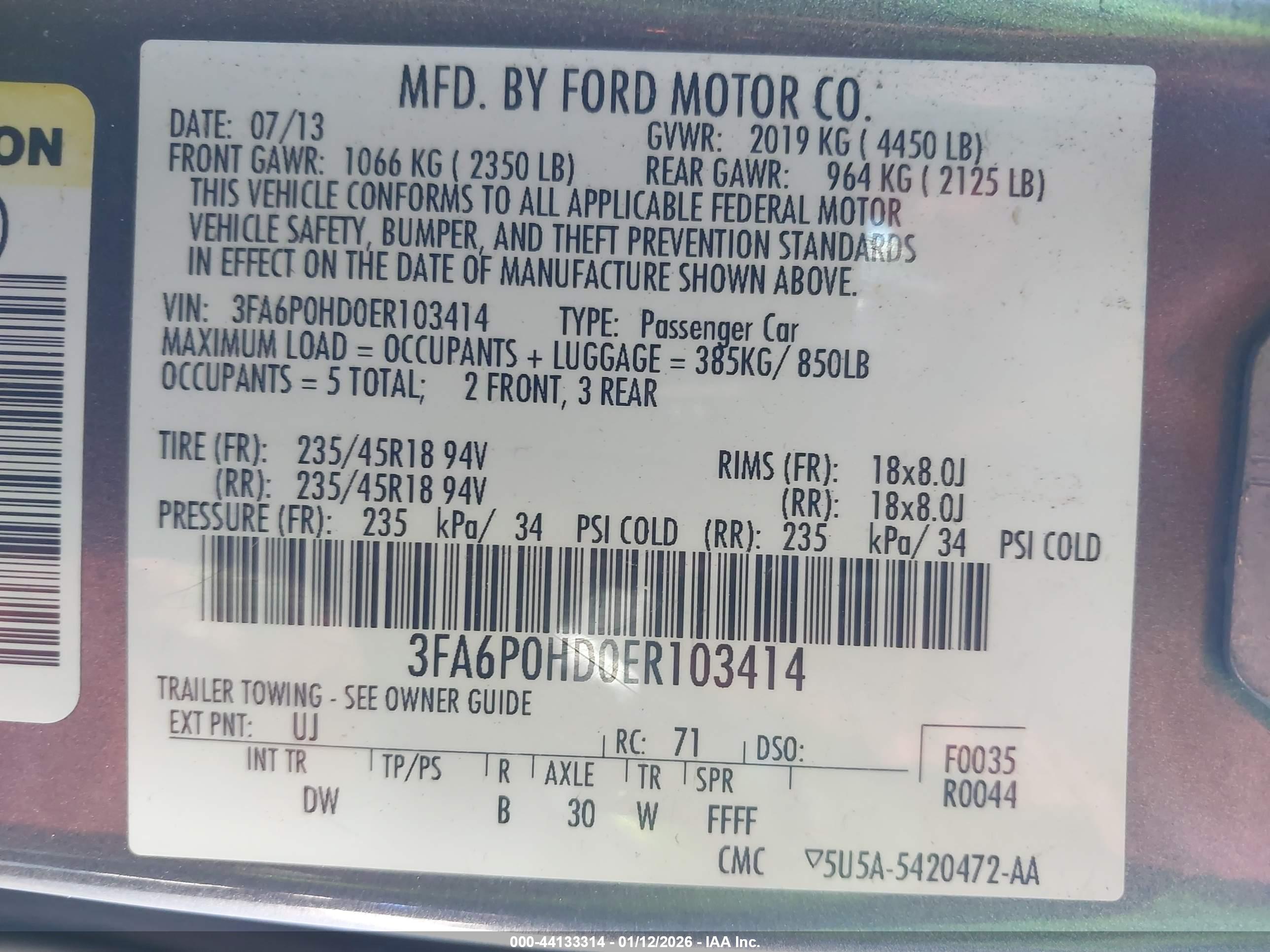 FORD FUSION image 9
