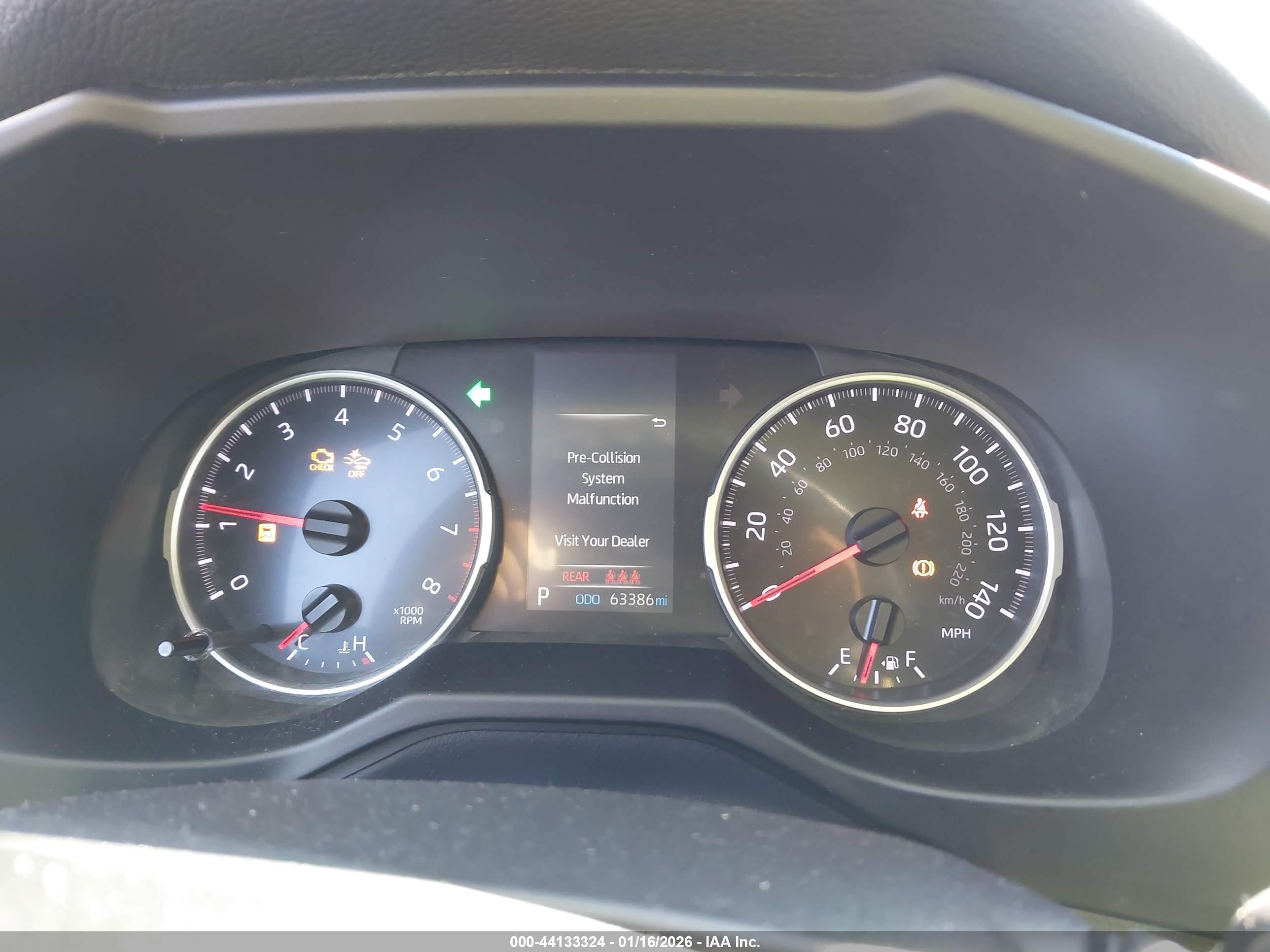TOYOTA RAV4 image 7