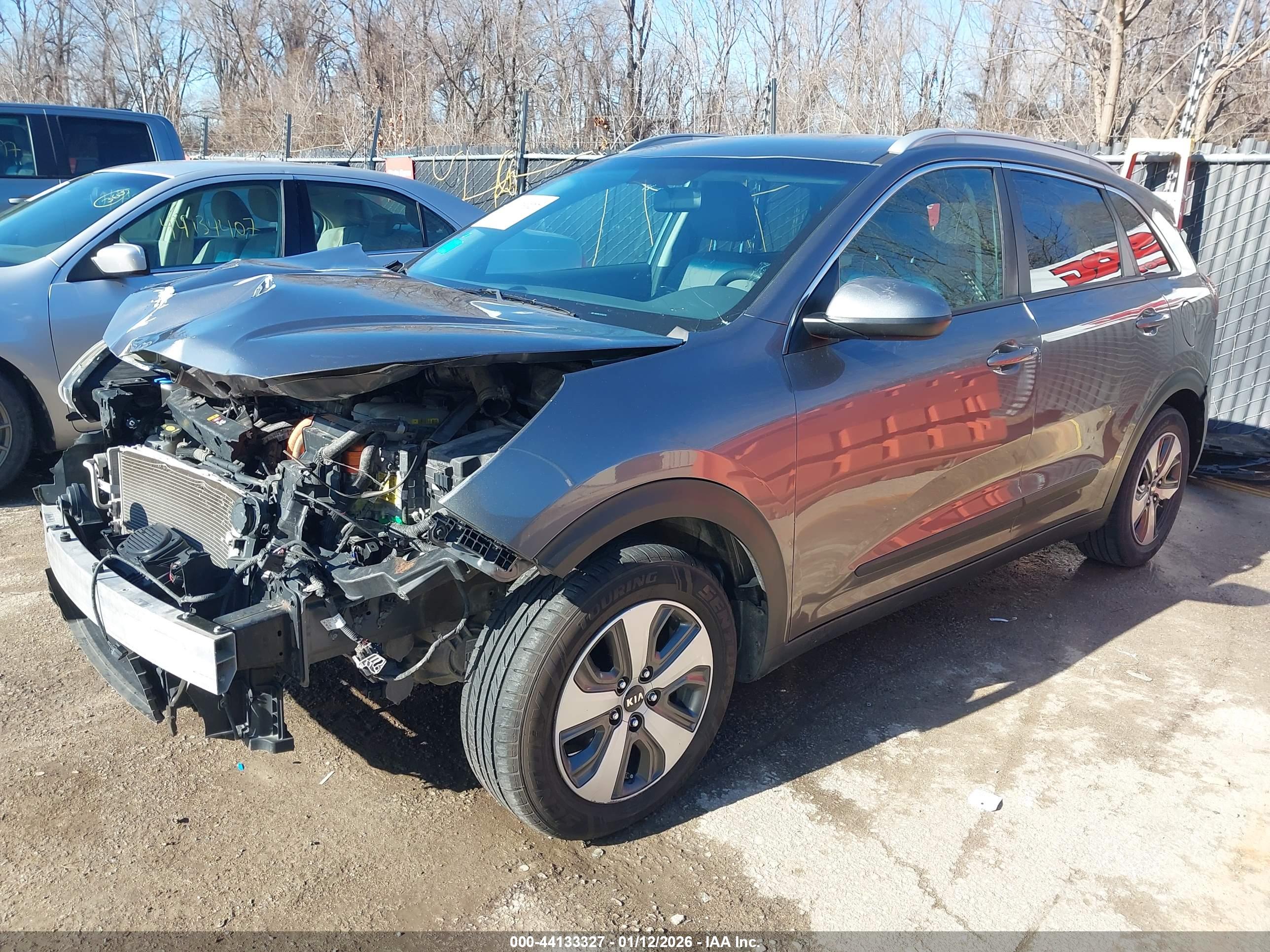 KIA NIRO image 2