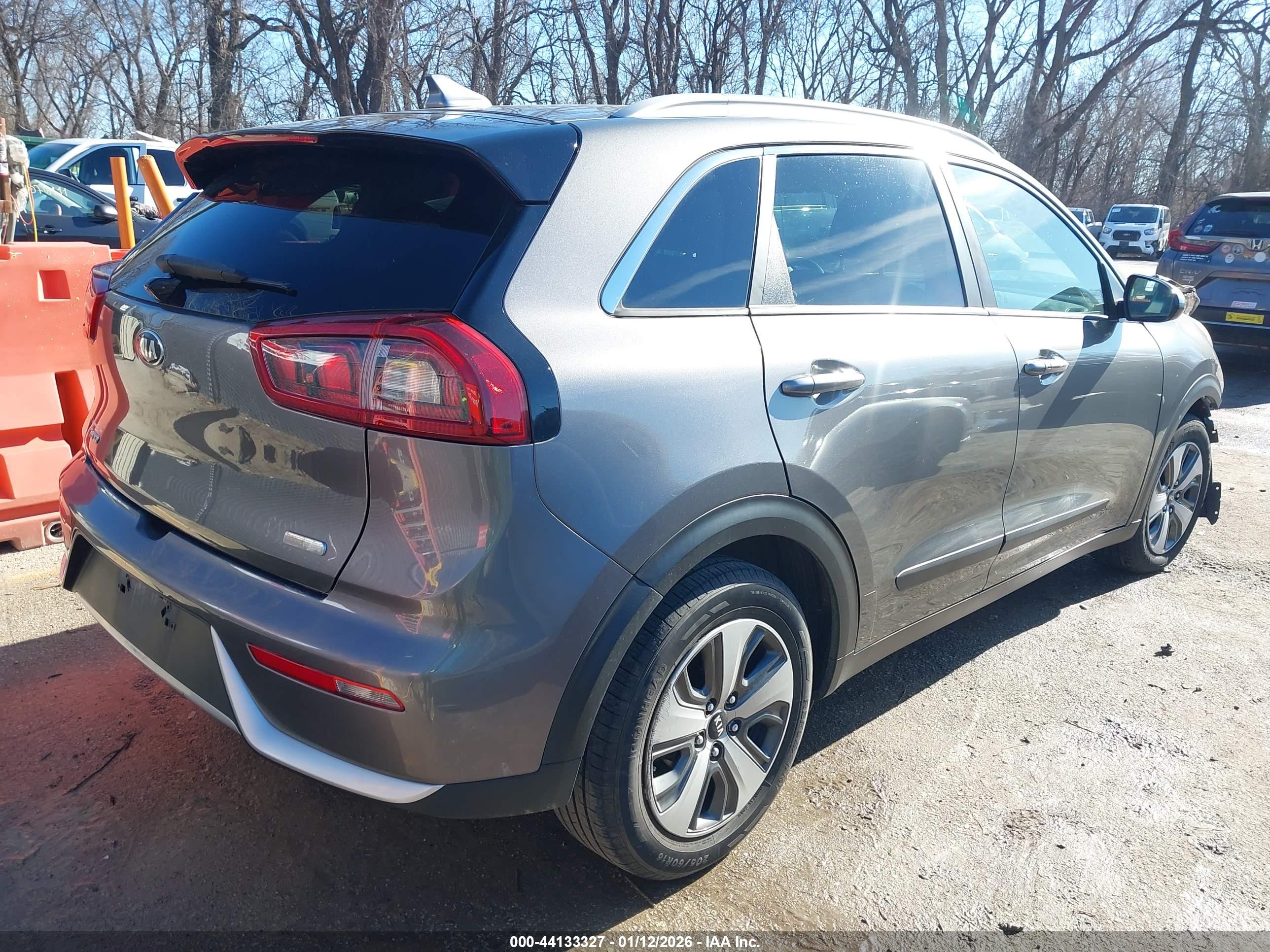 KIA NIRO image 4