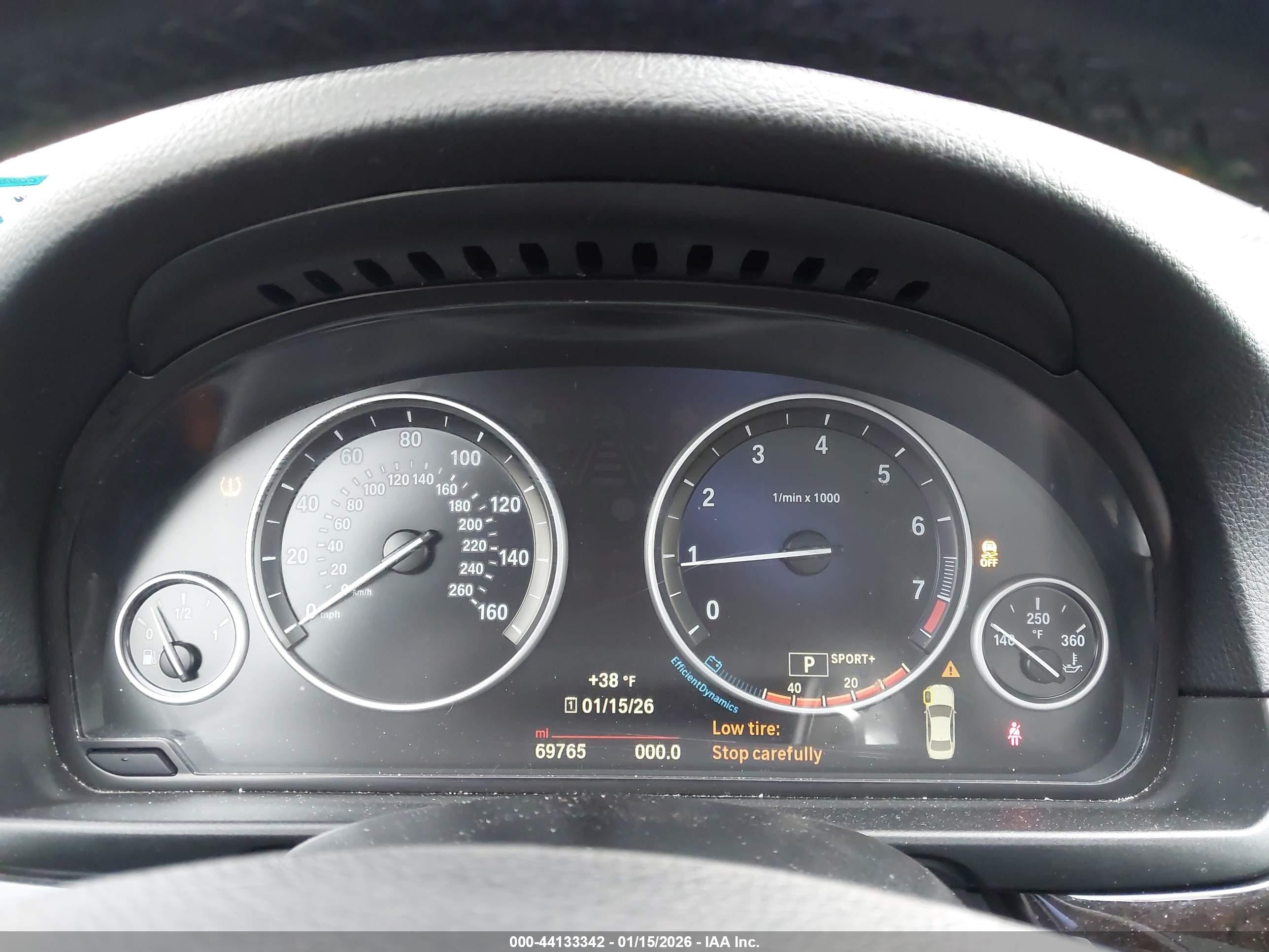 BMW 528I image 7