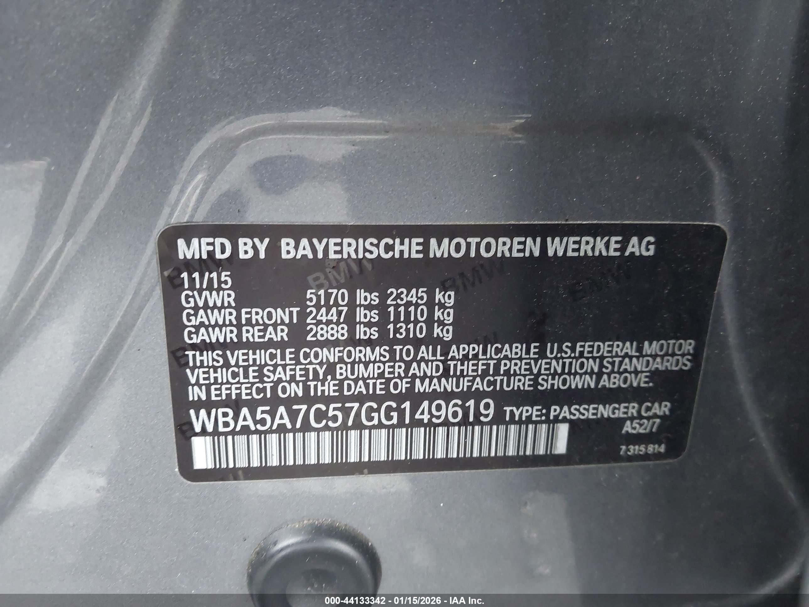BMW 528I image 9