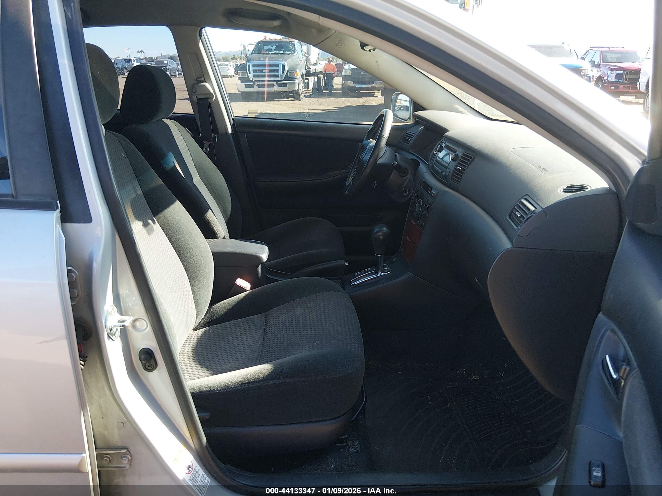 TOYOTA COROLLA image 5